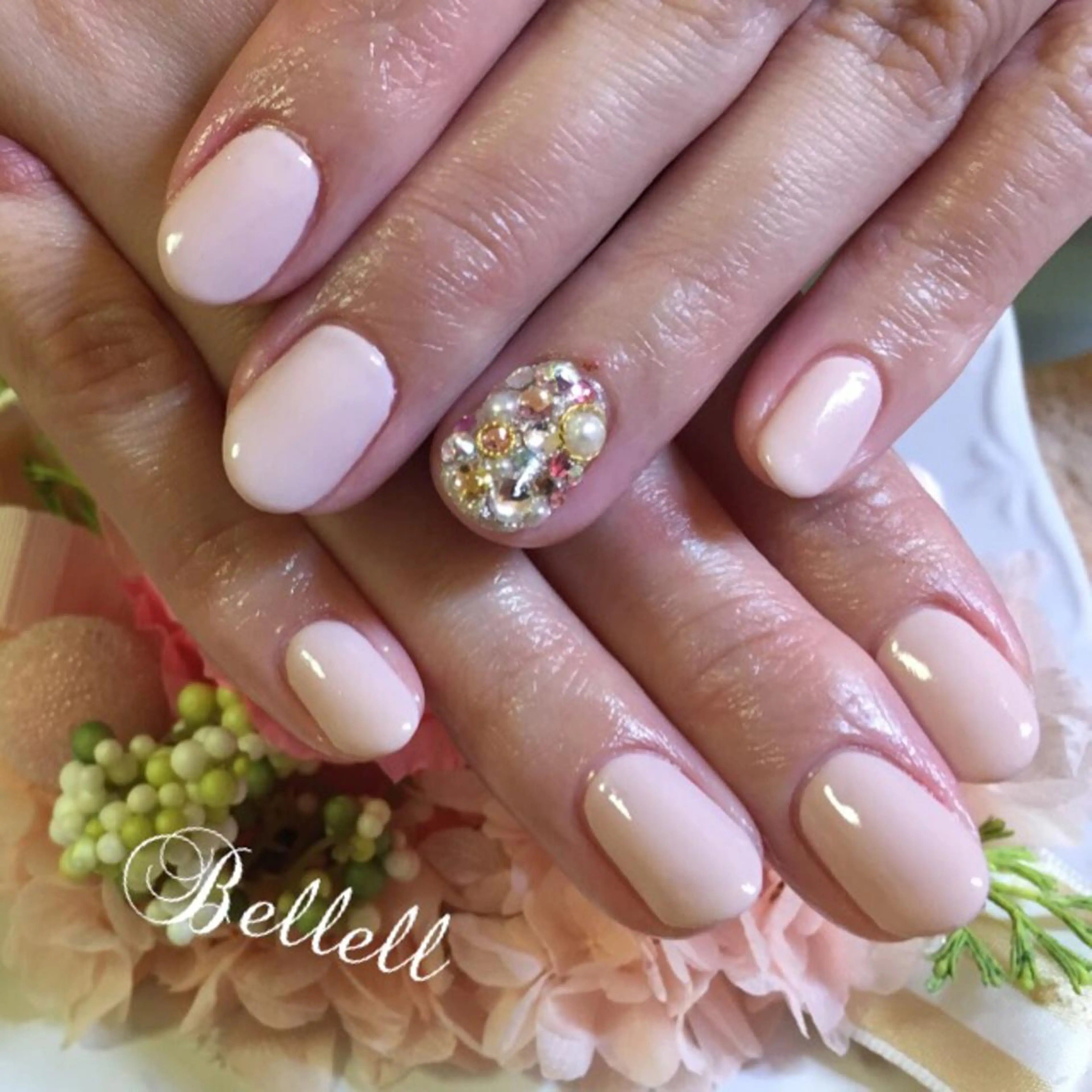 ネイル 青木 綾子のネイルデザイン