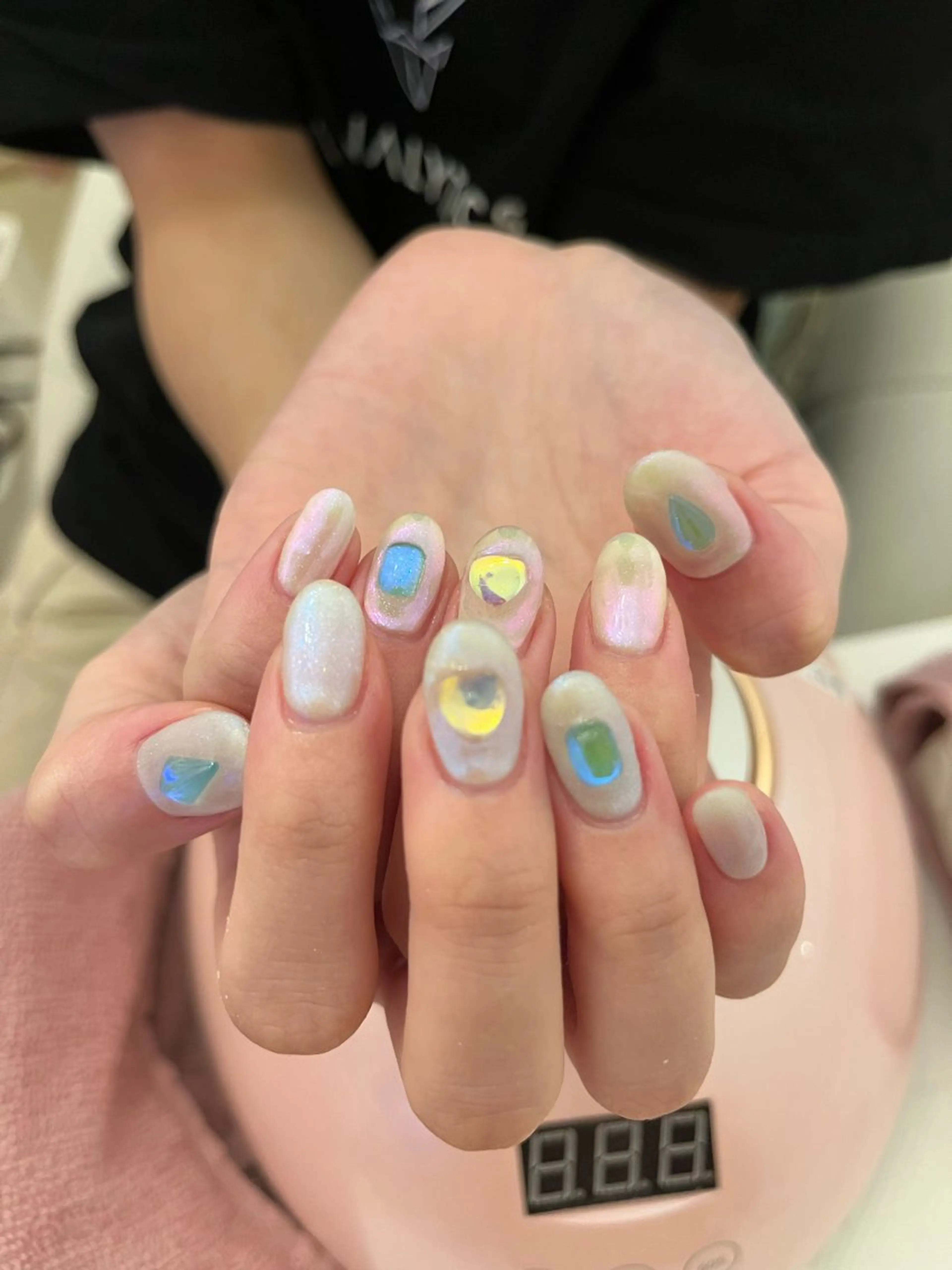 ネイル オーロラネイル ブルー ハート ミラーネイル パープル ネイルサロン ショコラのネイルデザイン