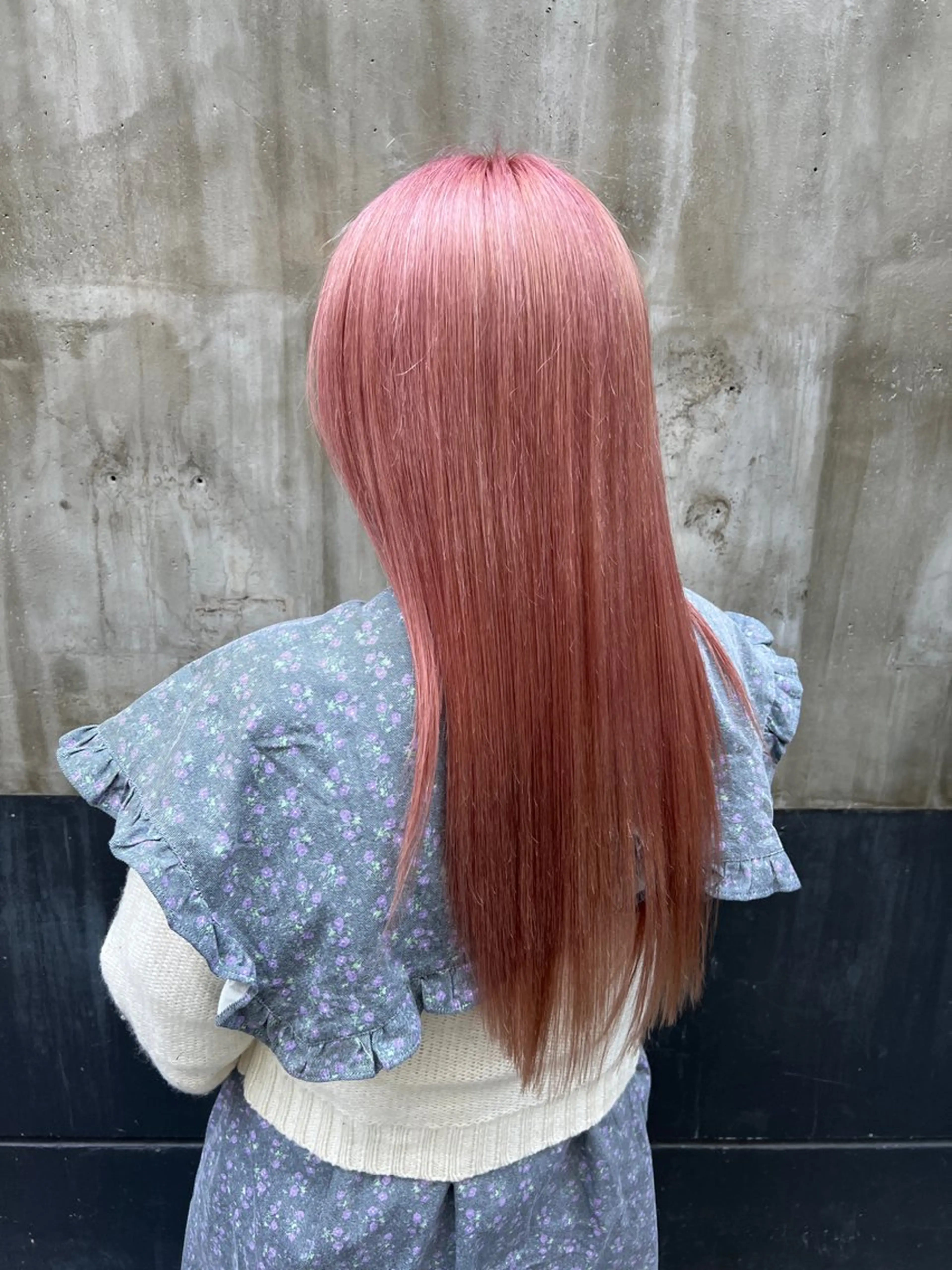 ロング カラー ピンクカラー ロング 🍇おぐら めぐみ🍇のヘアスタイル