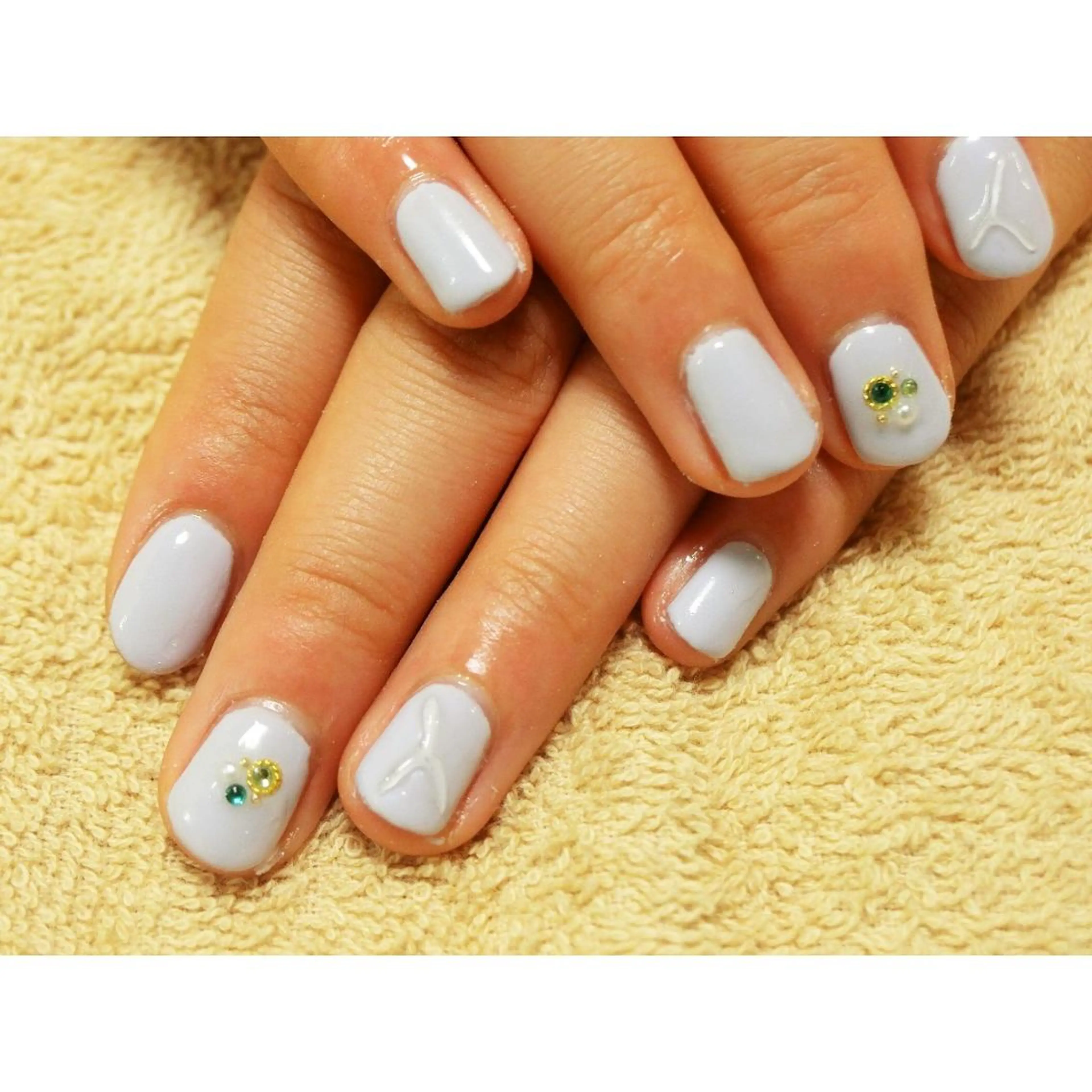 ネイル シンプルネイル 痛ネイル/ワンホン/ フィルイン/長さだしのネイルデザイン