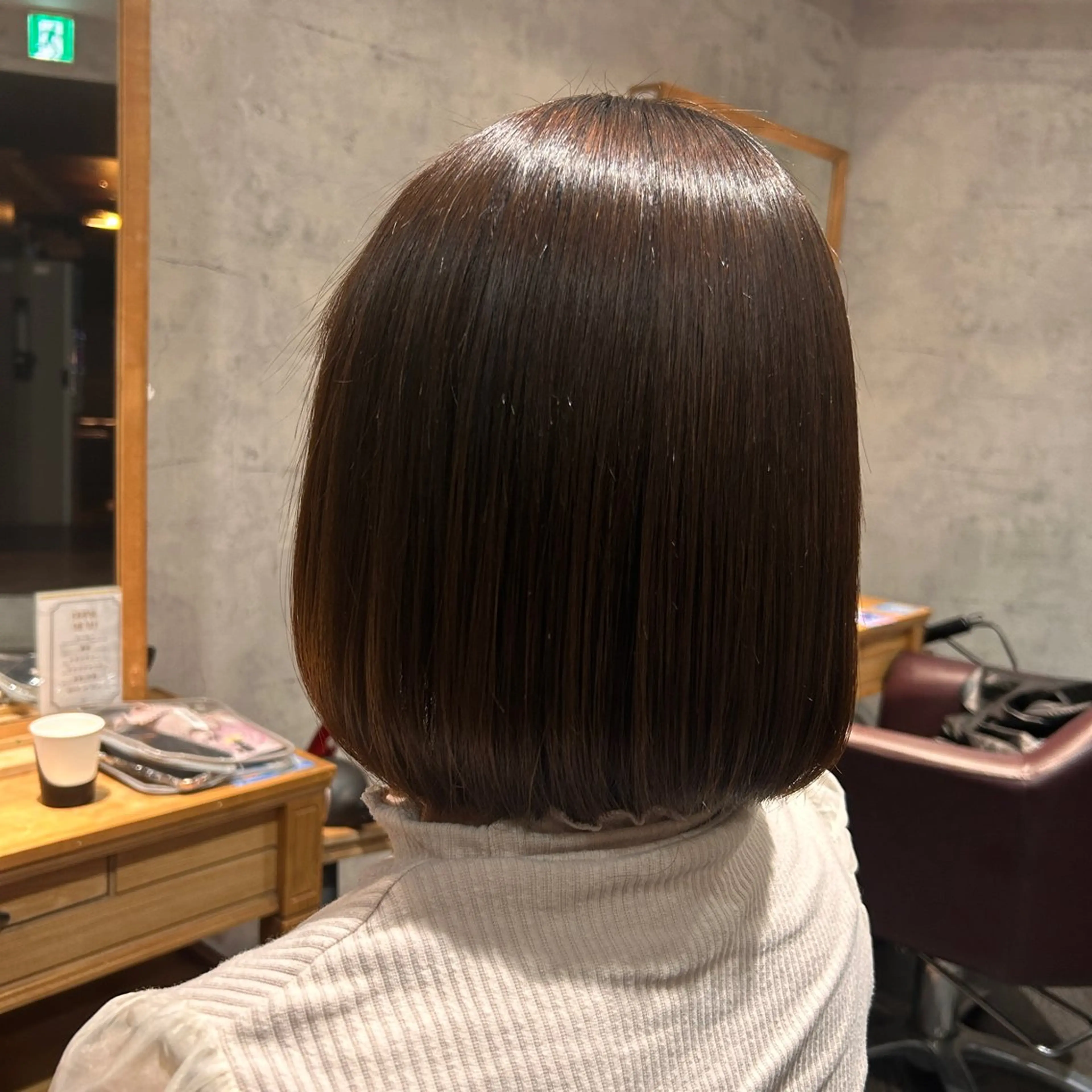 ミディアム ハイトーン🇰🇷 19歳美容師アリルのヘアスタイル