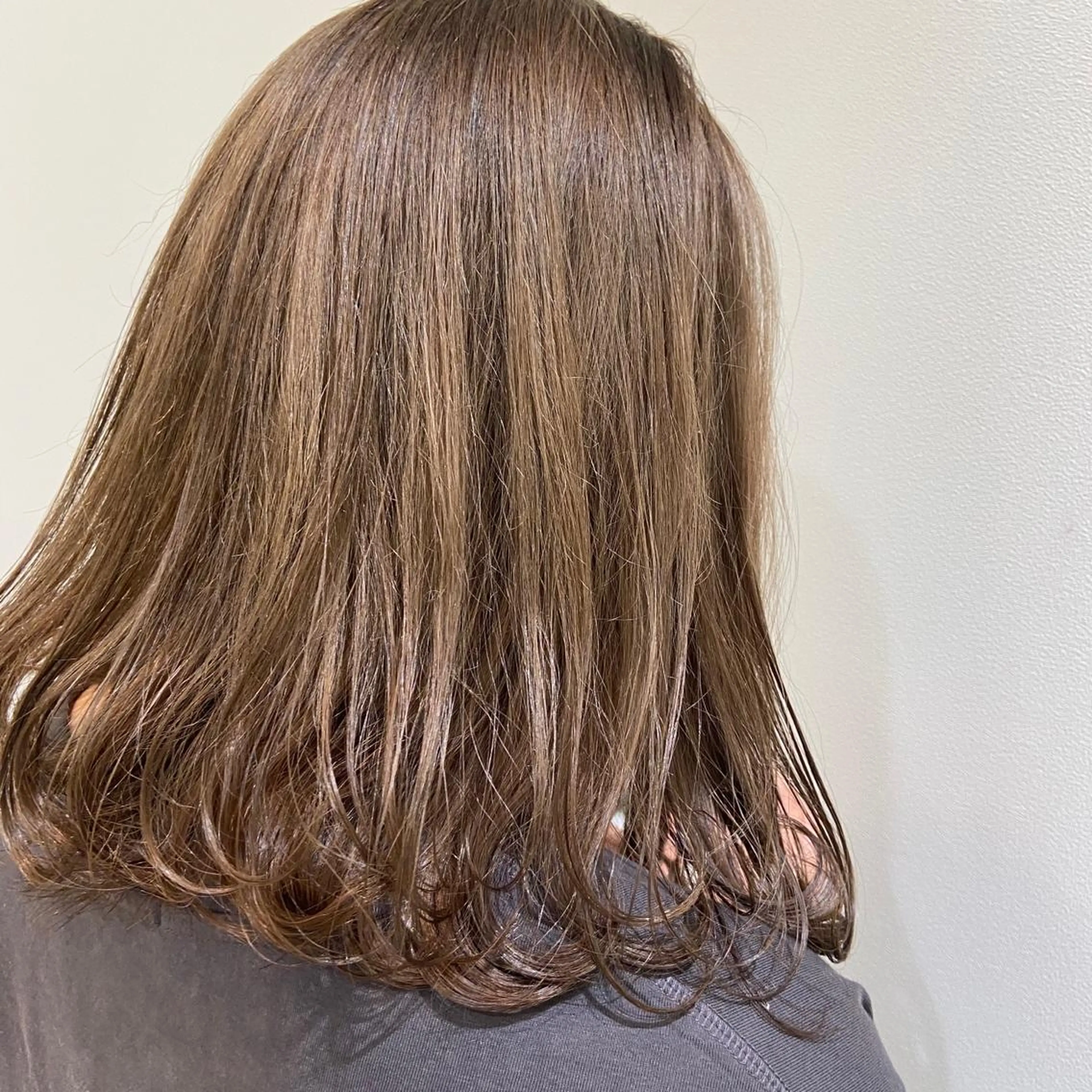 ミディアム カラー 💎レイヤー／メンズ 💎沢田琴音のヘアスタイル