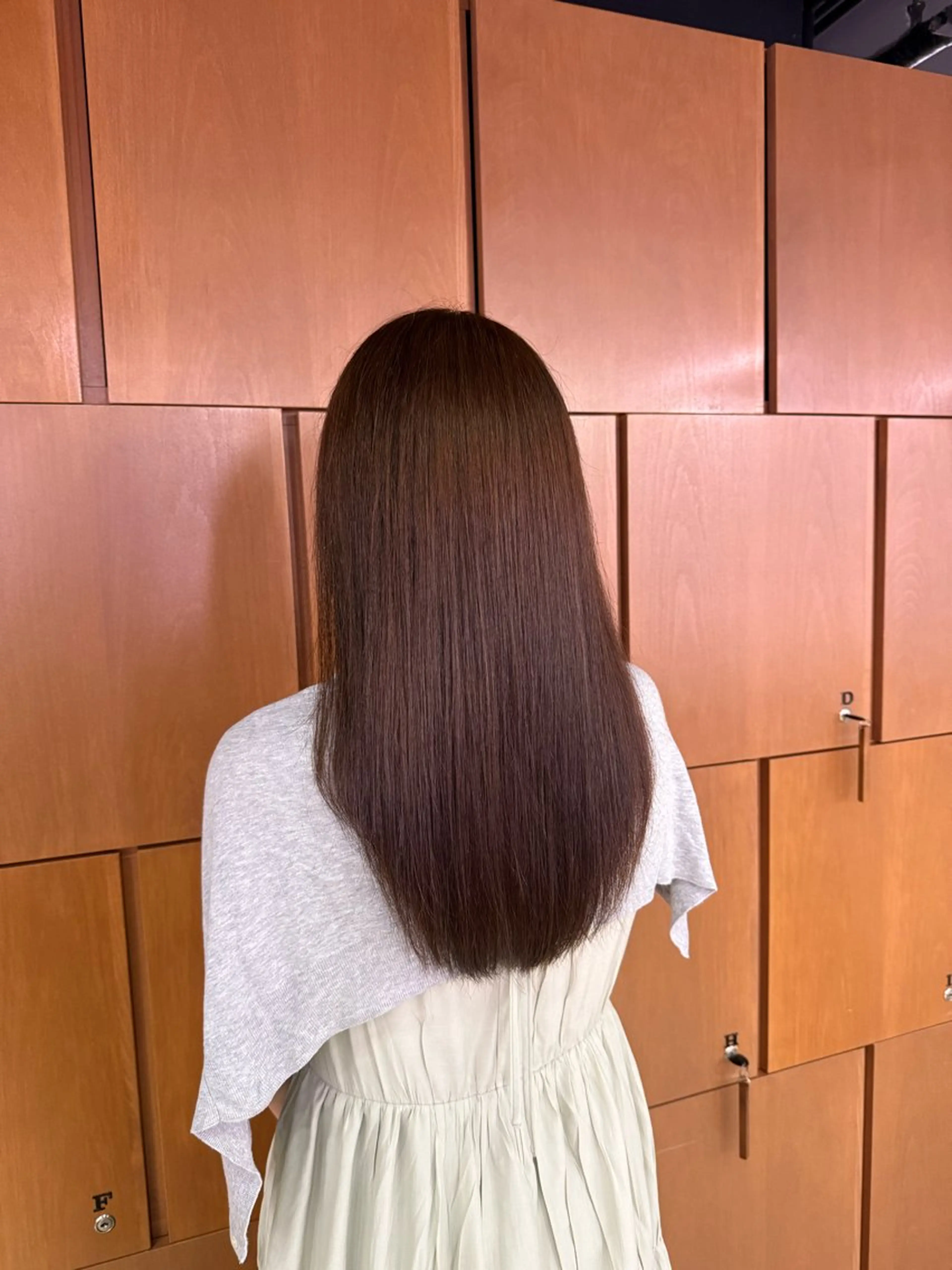 カラー ヘアカラー ミハネ  ︎︎のヘアスタイル