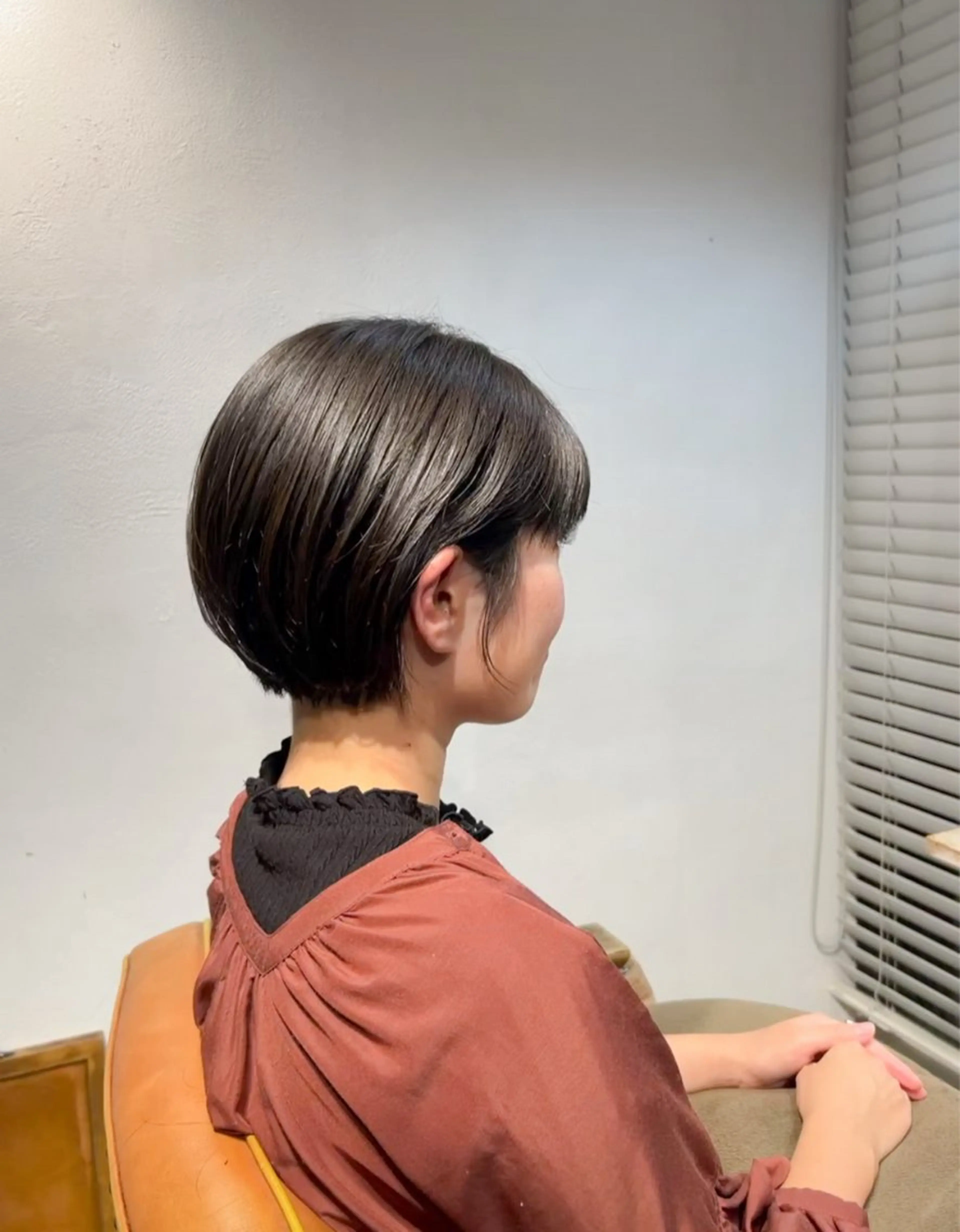 ショート ボブ 似合わせカット ショートヘア ぷつっとボブ/ ニシトモユキのヘアスタイル