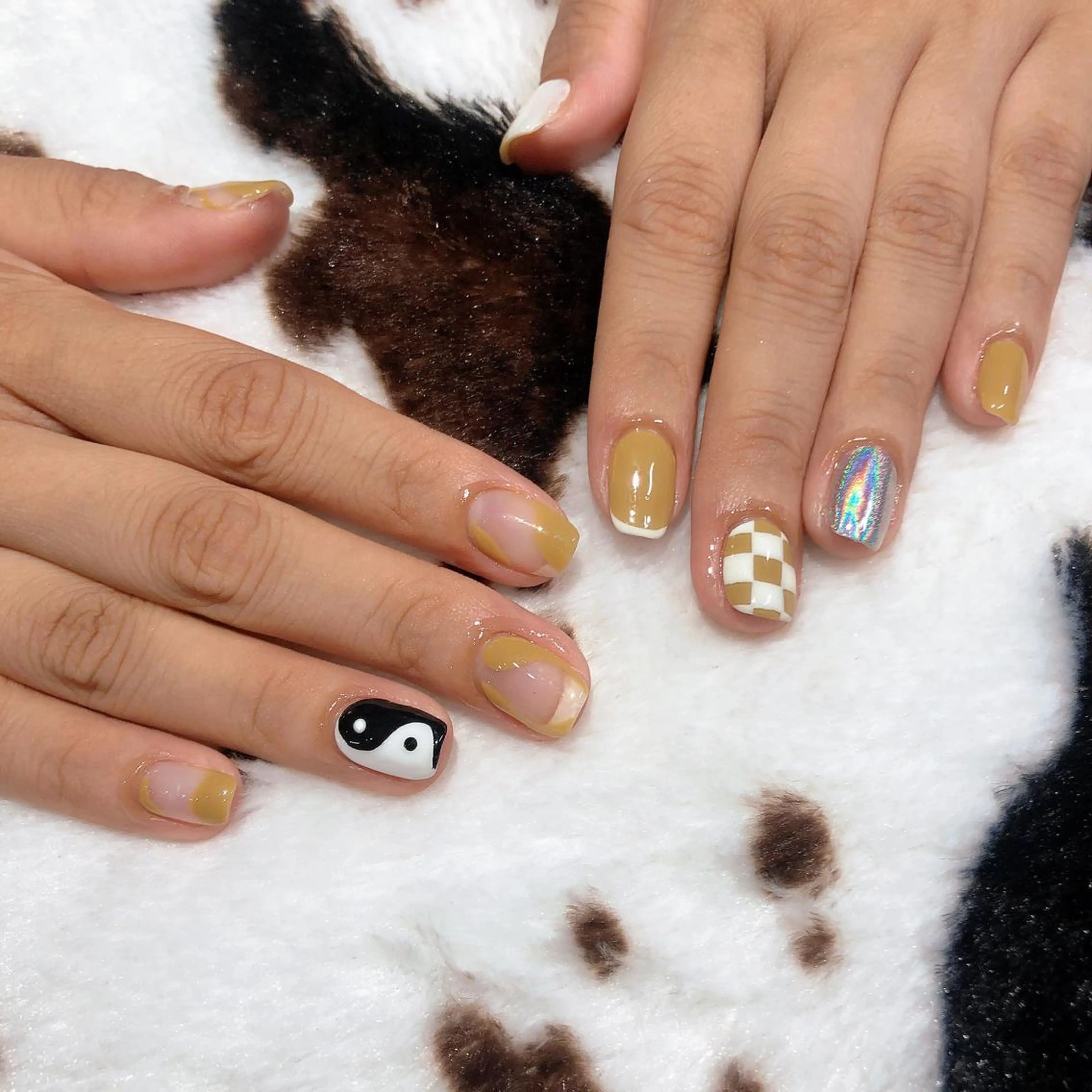 ネイル ハンドネイル フットネイル ハンドケア Nes.Nail所属・Miyagi Asamiのネイルデザイン