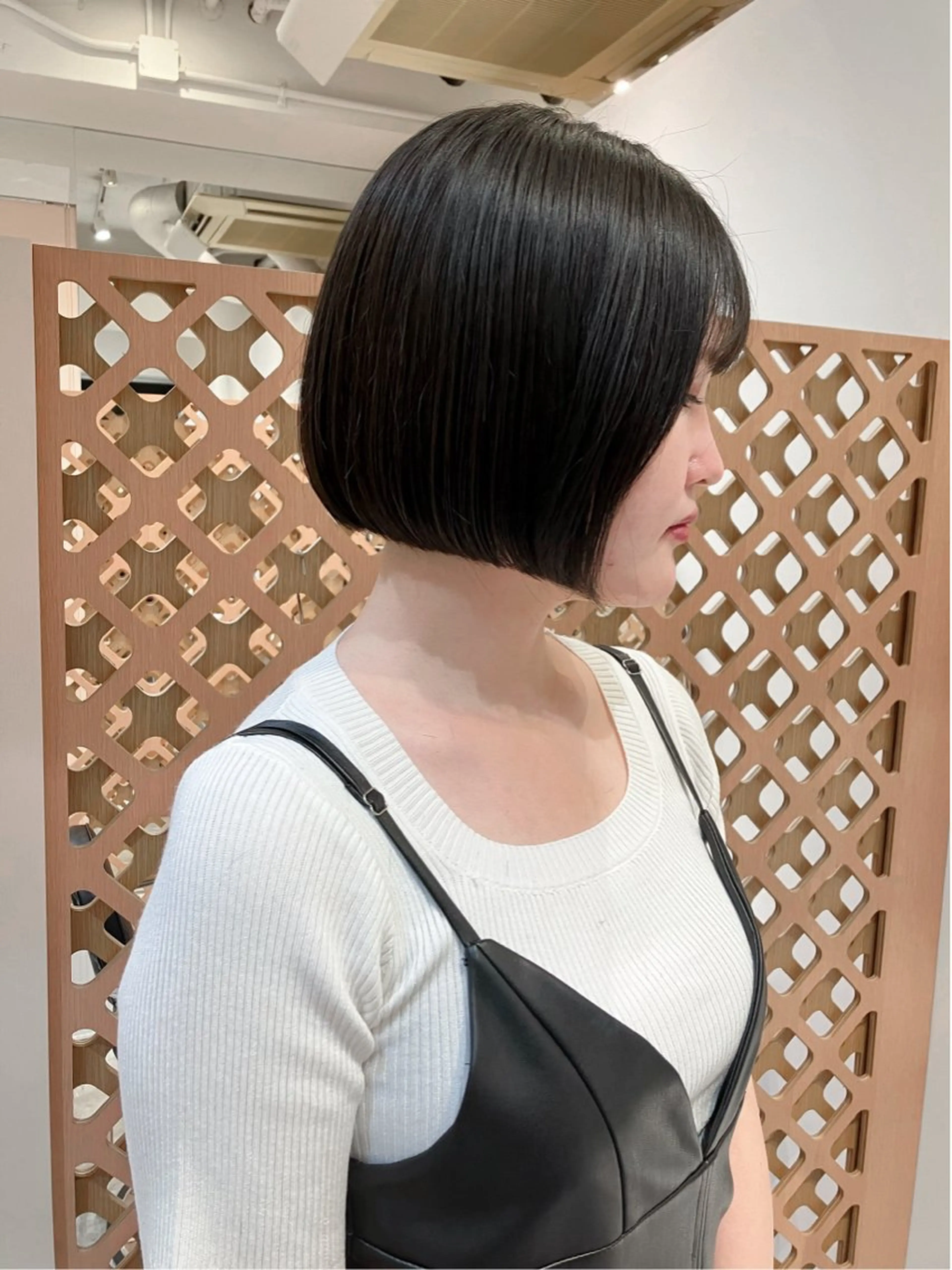 ショート カラー ボブ カット ヘアカラー 川間 将彦のヘアスタイル