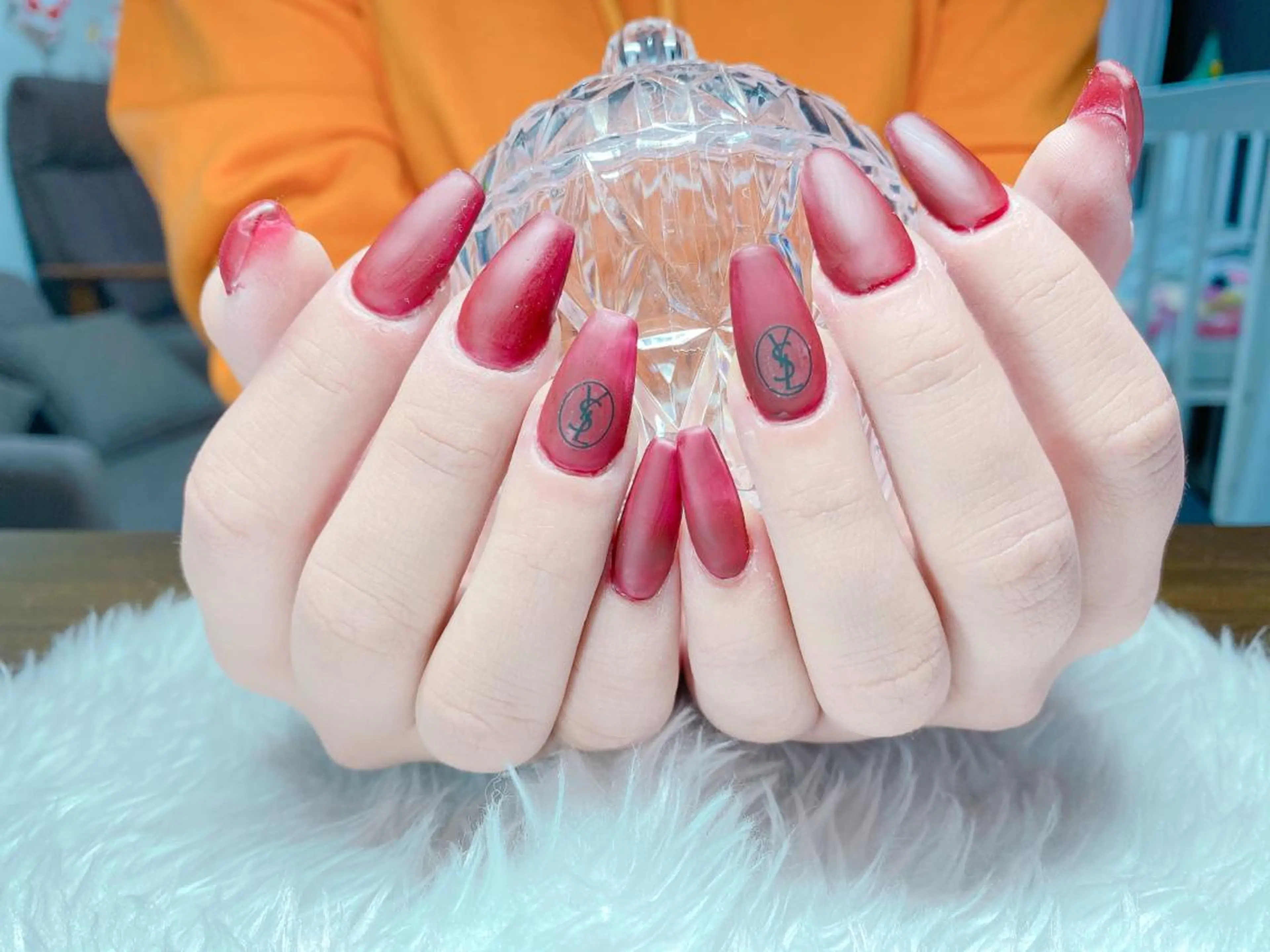 ネイル ハンドネイル ハンドケア ネイルサロン HARRYS所属・ネイル･脱毛サロン HARRYSのエステ・リラクイメージ