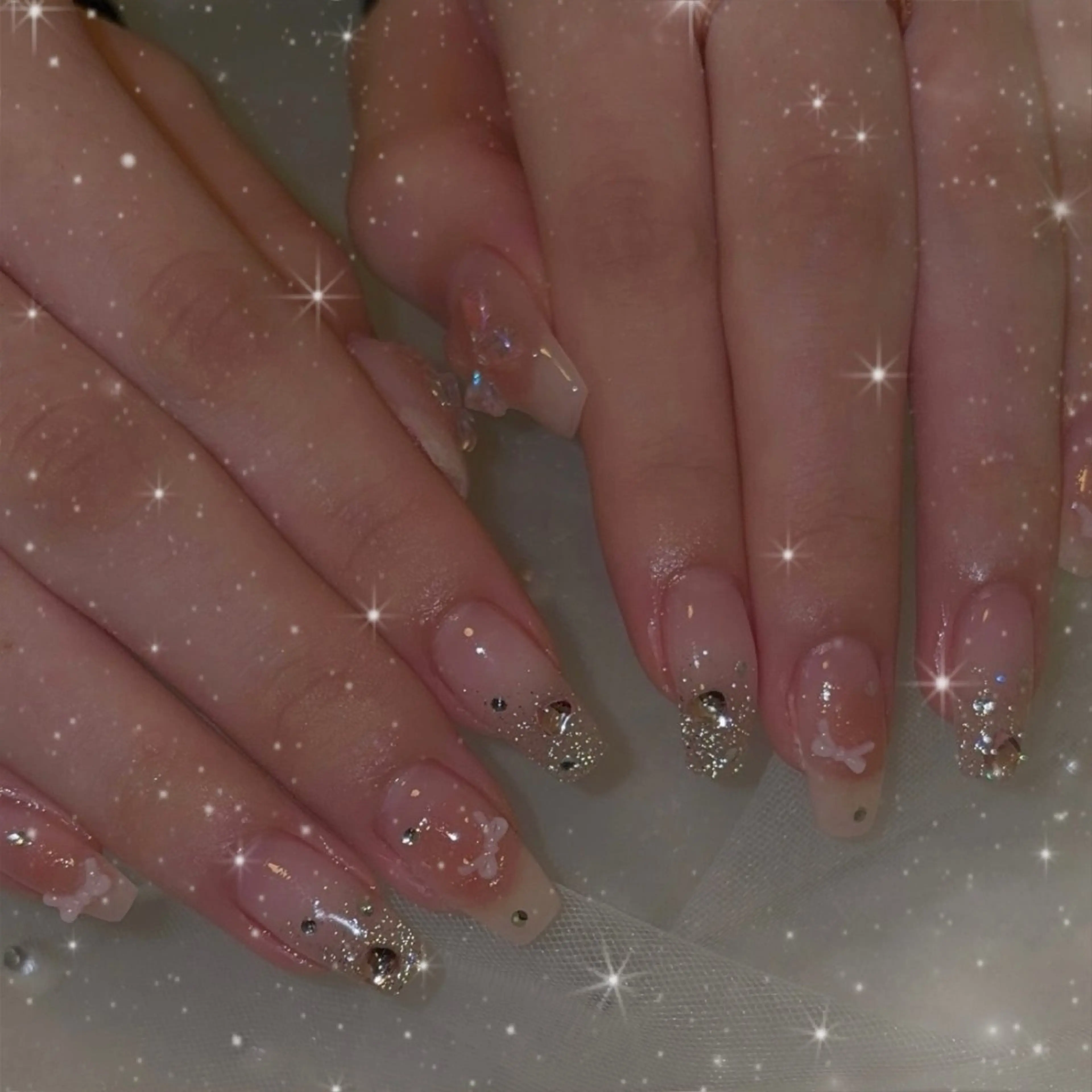 ネイル LUANA所属・LUANA ジュリのネイルデザイン