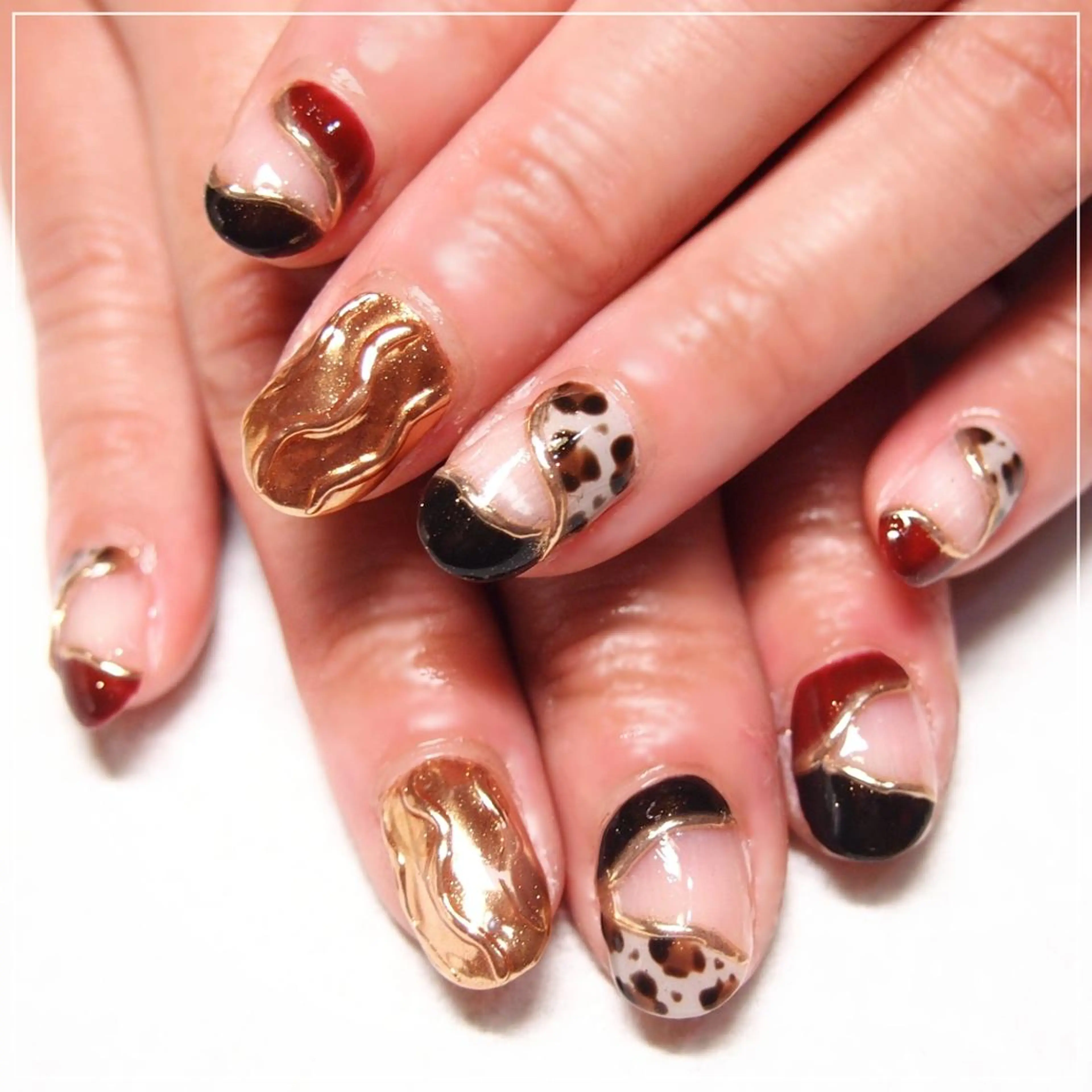 ネイル 山田 麻衣のネイルデザイン