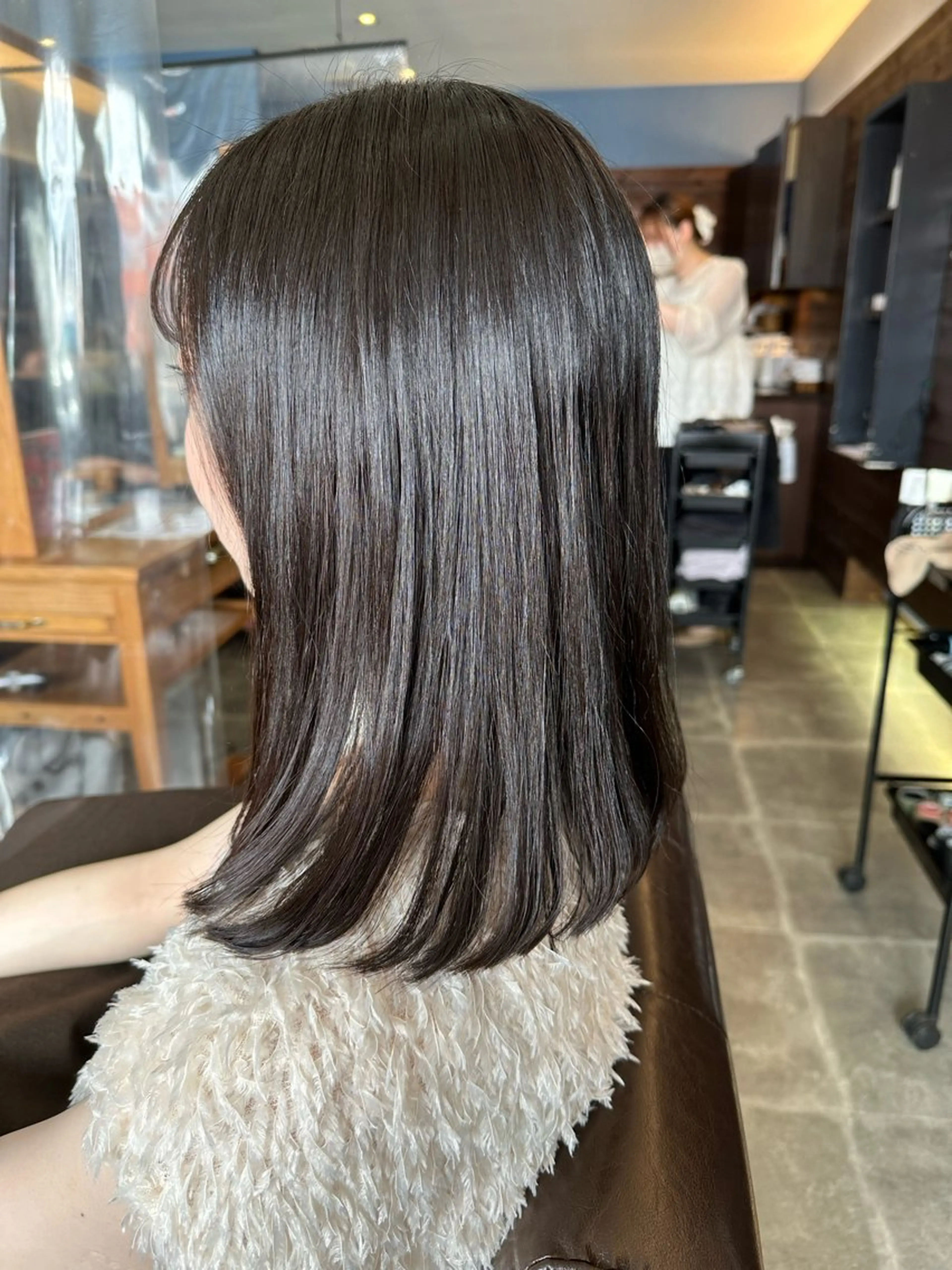 セミロング カット 🎀Kubu大橋 夏夢🎀のヘアスタイル