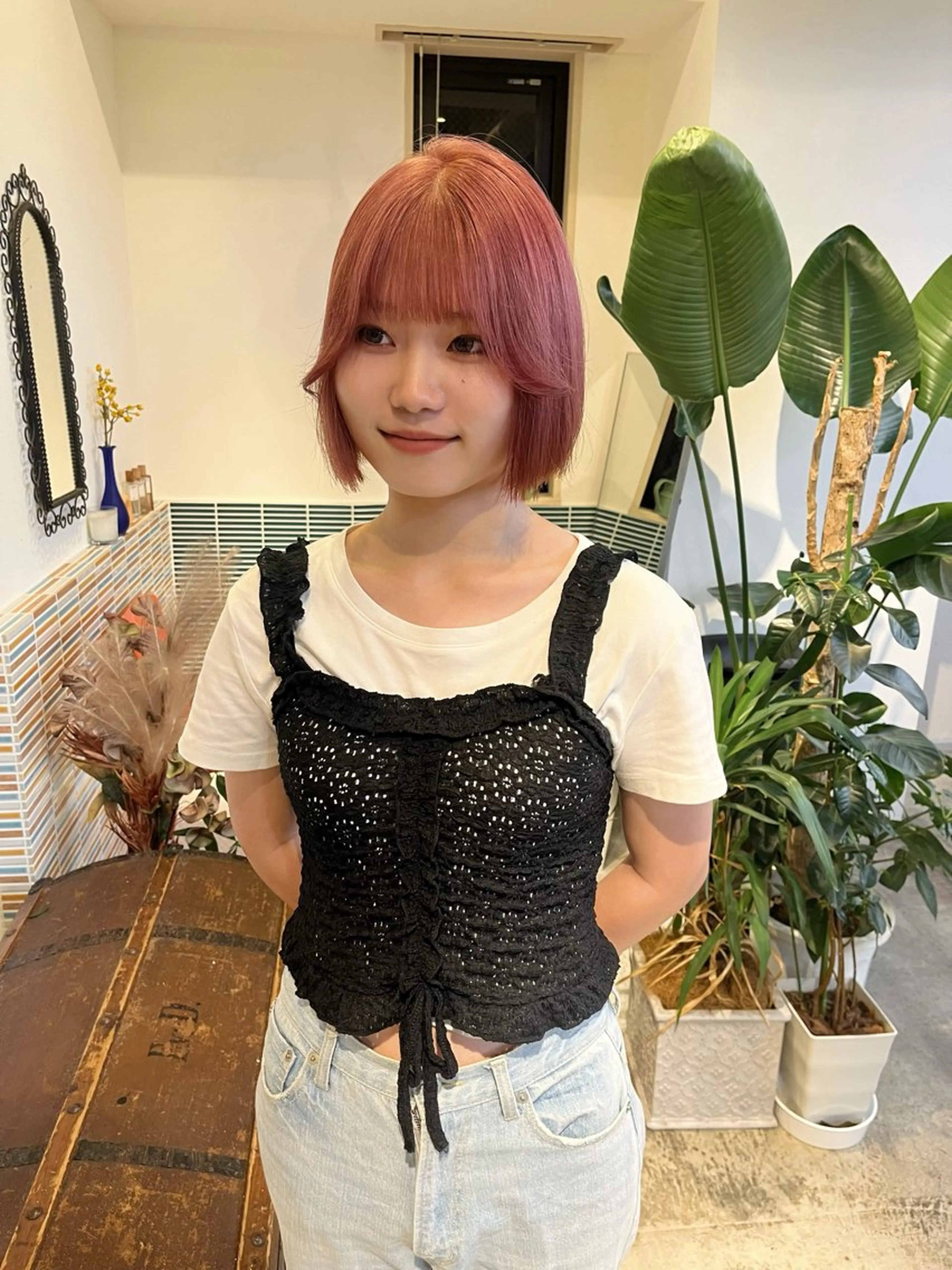 ミディアム カラー ベージュカラー ブリーチ ピンクカラー ピンクベージュ カット ヘアカラー トリートメント 🩷ハイトーン透明感 レイヤー🩷ユリカのヘアスタイル