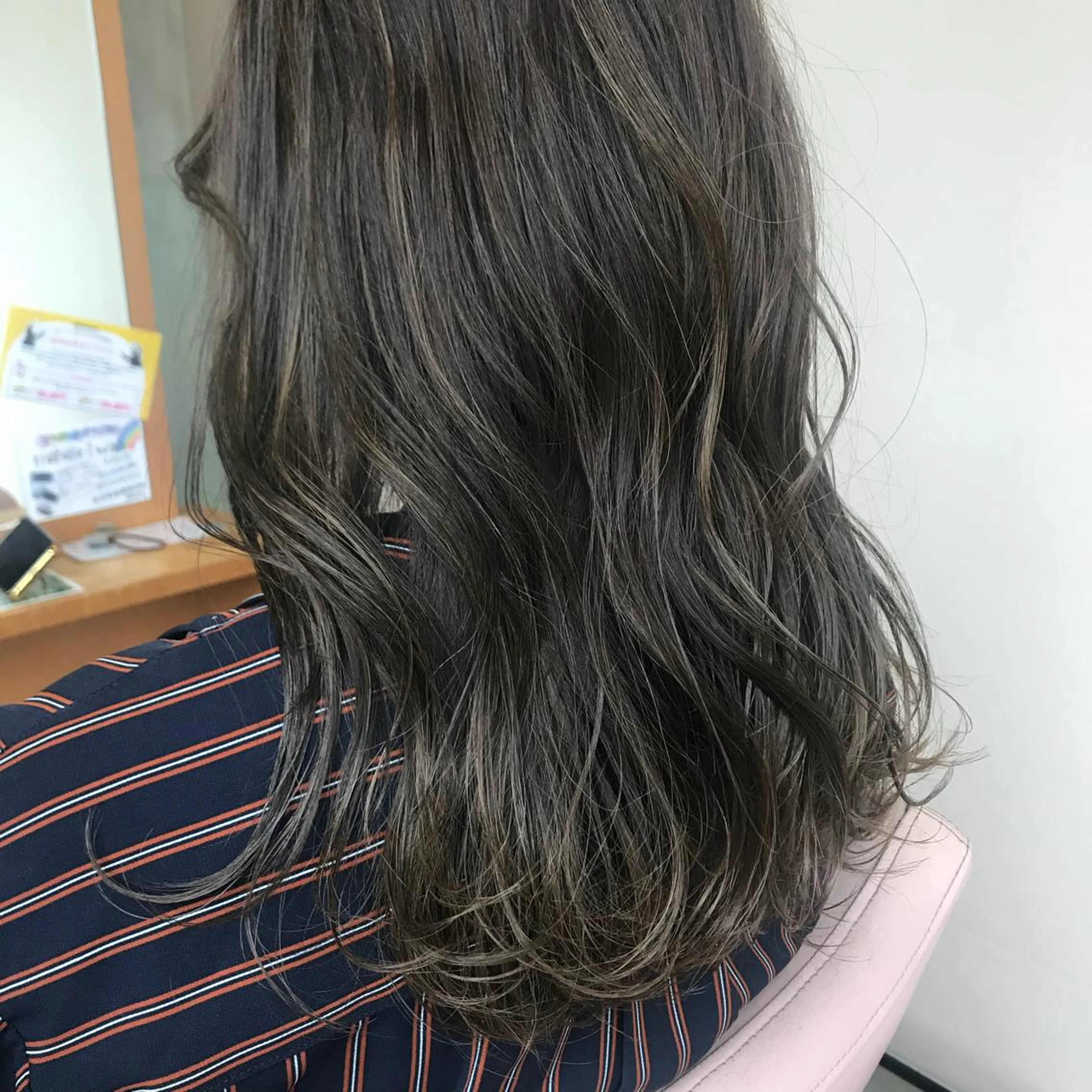 ロング カラー 中村 瑞希のヘアスタイル