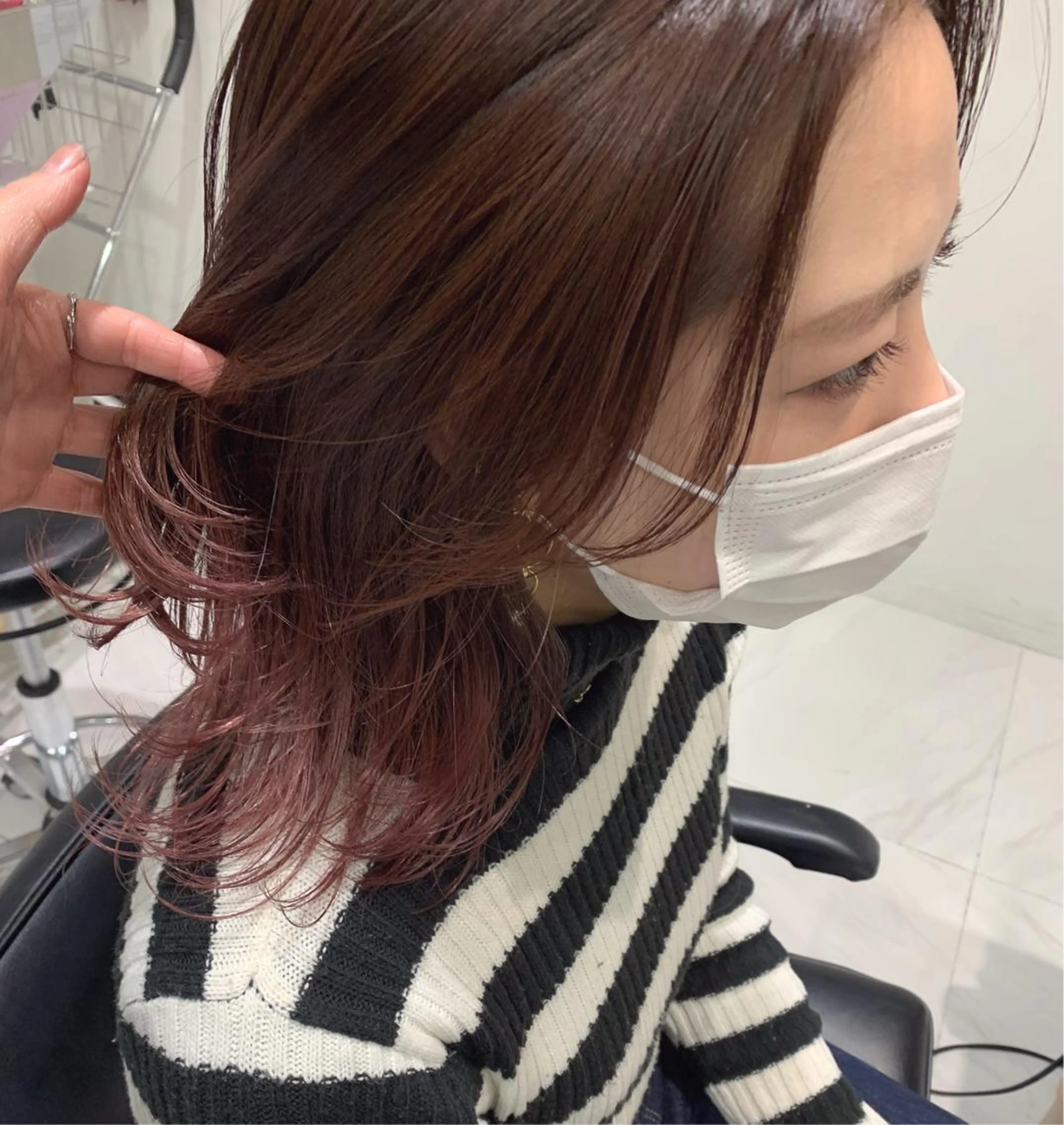 ミディアム カラー グラデーションカラー ウルフカット minami🪷 暖色カラーのヘアスタイル