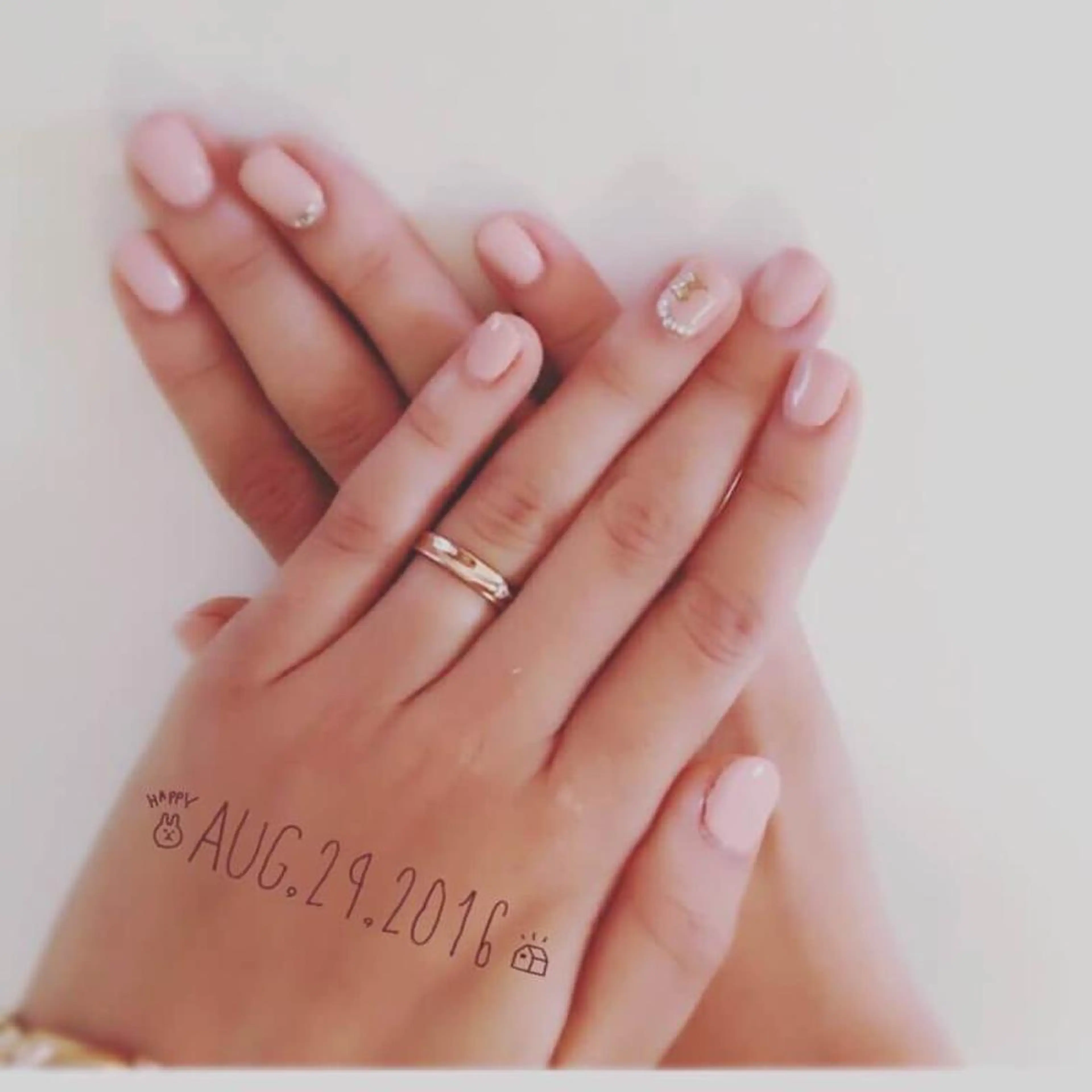 ネイル シンプルネイル 藤 あやのネイルデザイン