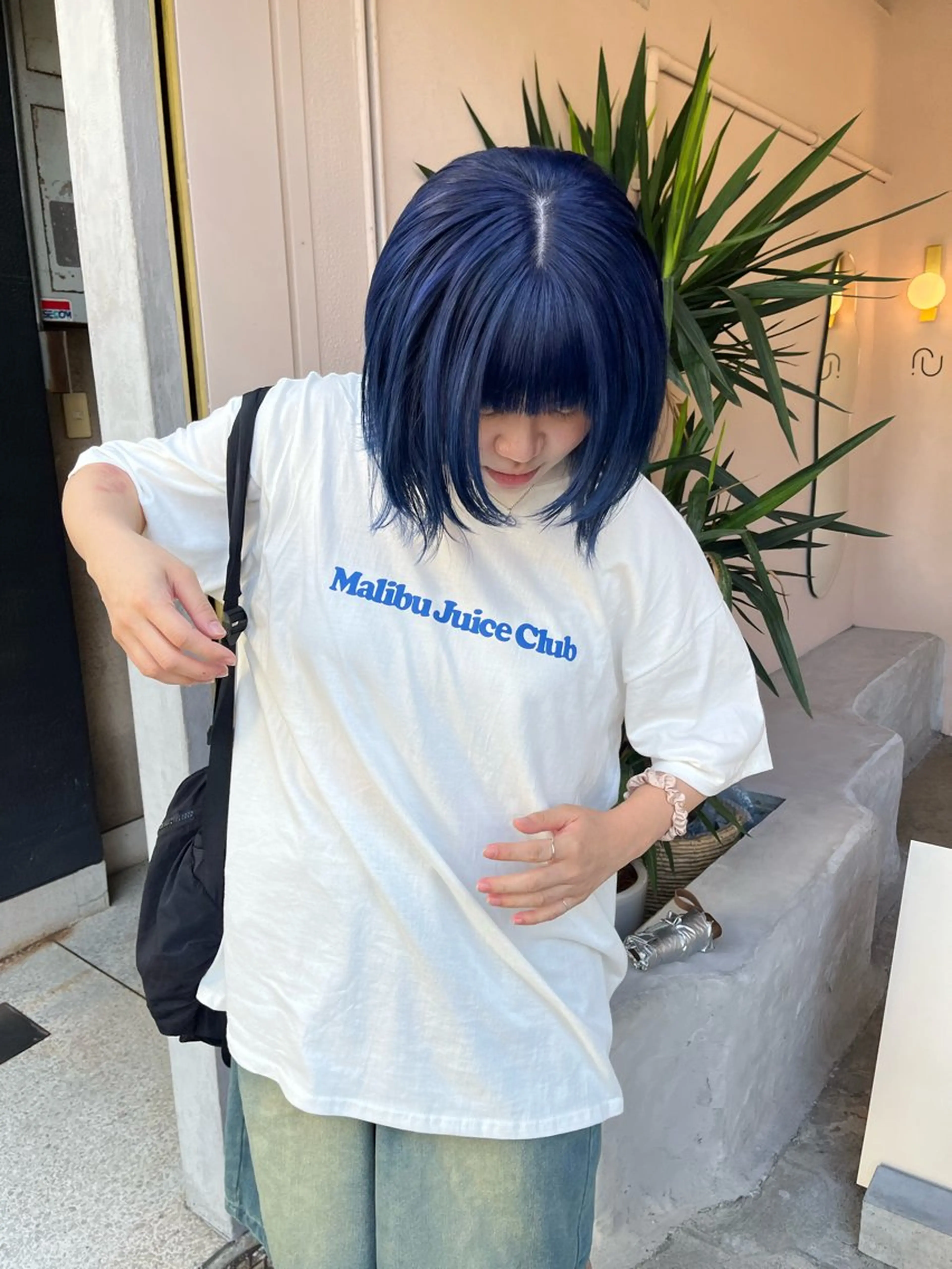 ミディアム カット ヘアカラー トリートメント iru所属・mi kiのヘアスタイル