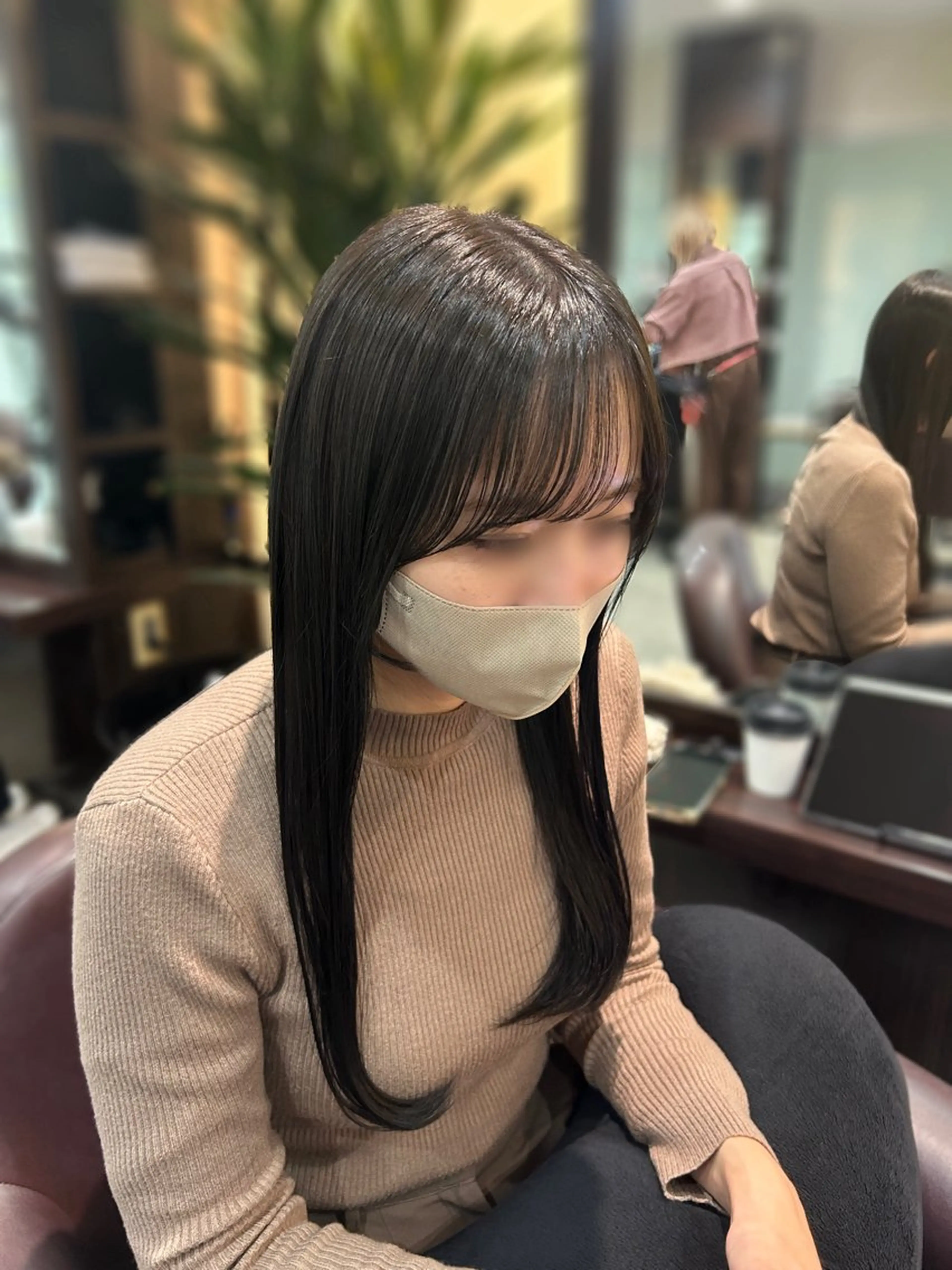 ロング カラー グレージュ オリーブグレージュ オリーブグレー 坂本奈都美 🎀のヘアスタイル