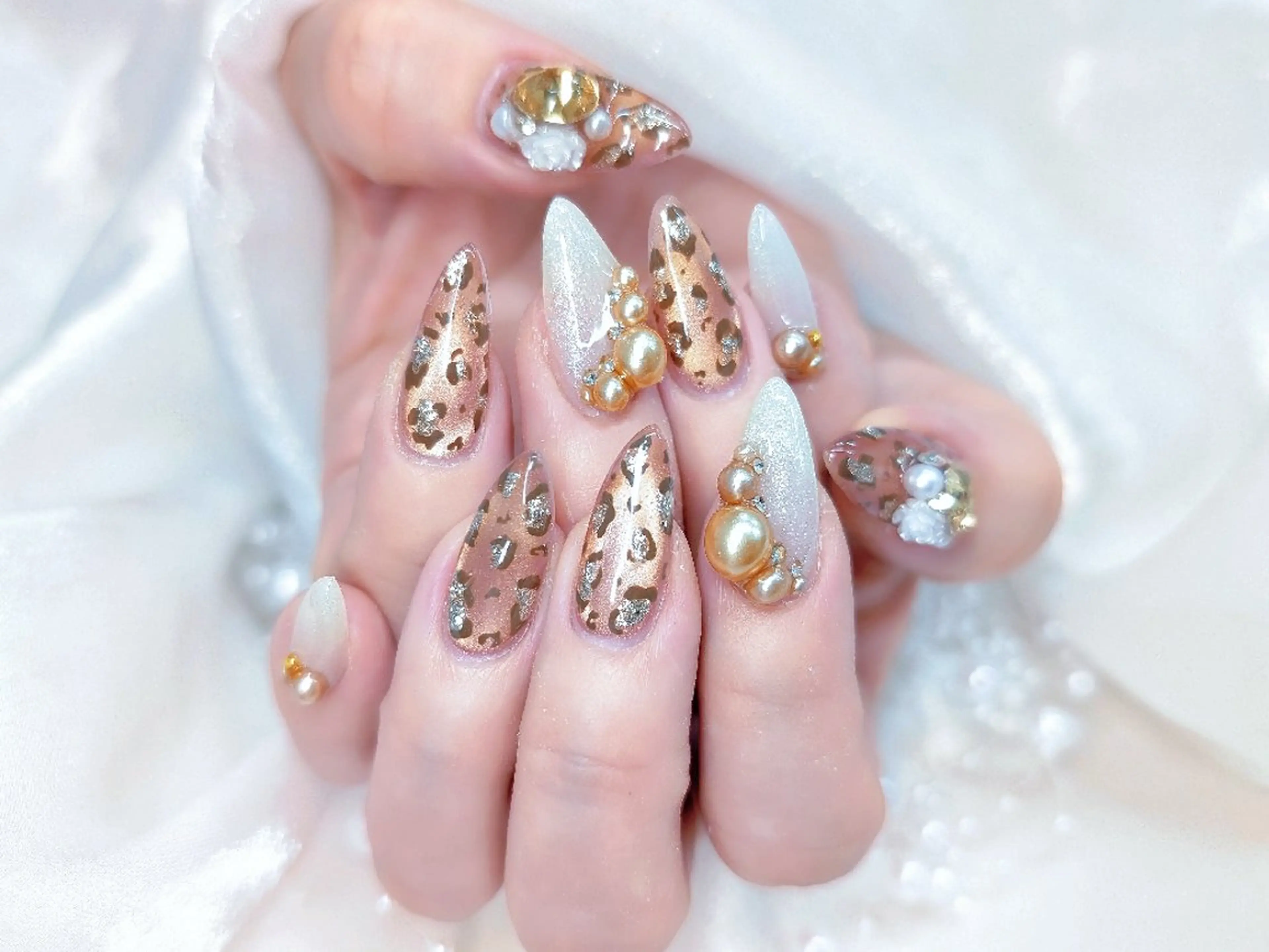 ネイル チークネイル 長さ出し フラッシュネイル フレンチネイル ジェルネイル Chouette Nailのネイルデザイン