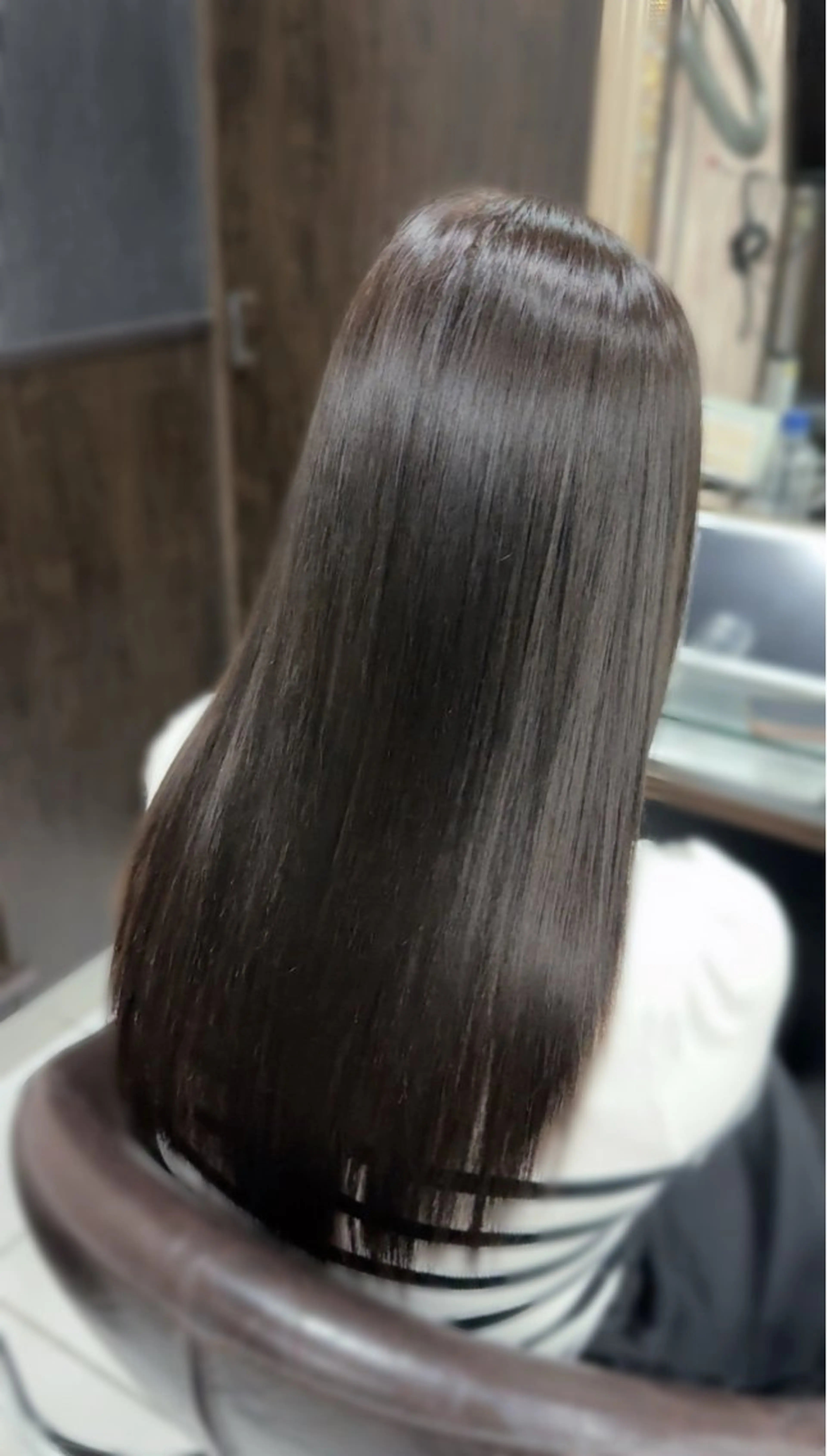 ロング アッシュ ヘアカラー prize 錦糸町店所属・ブリーチモデル募集中 💜manaka💜のヘアスタイル