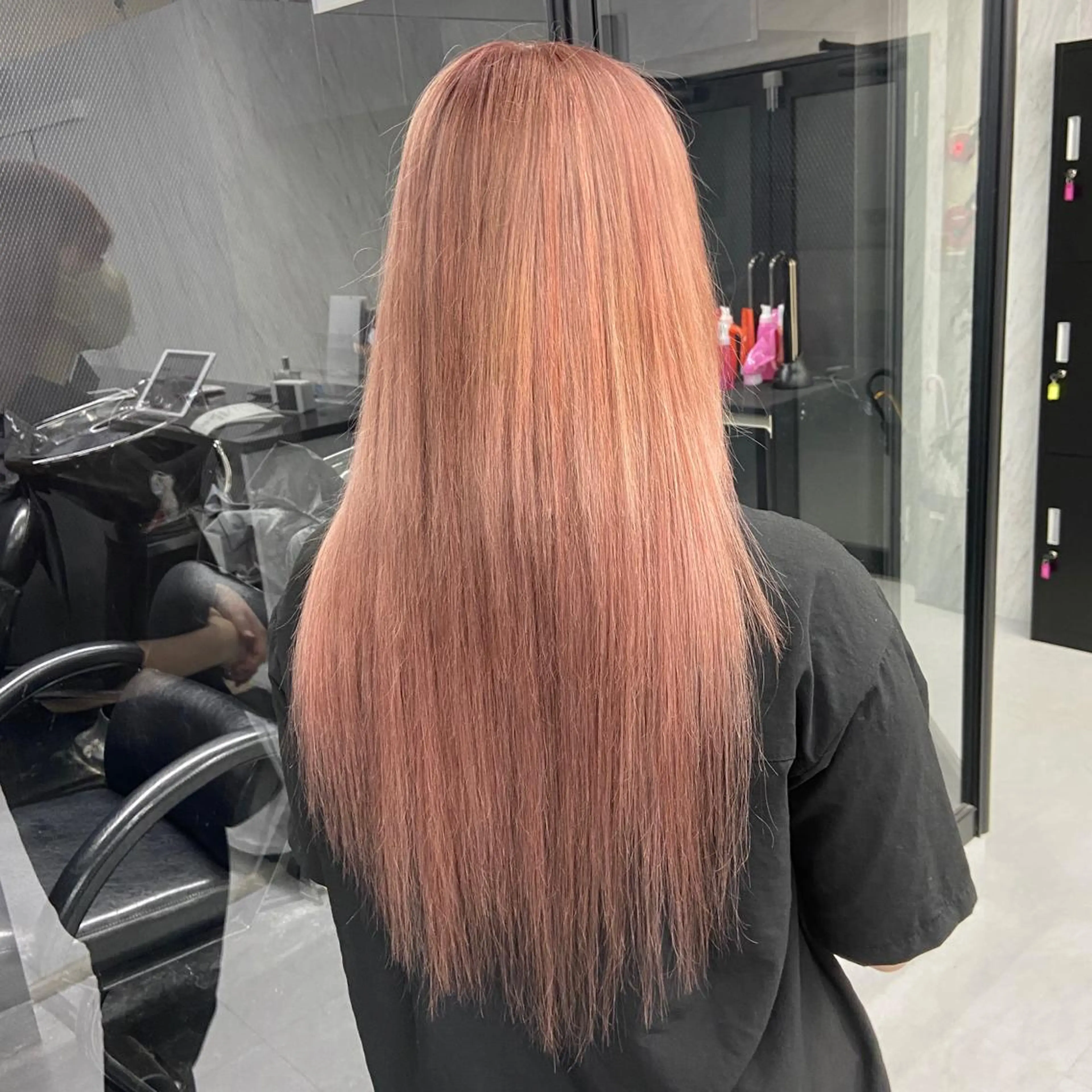 ロング カラー ハイトーンカラー ヘアカラー トリートメント エクステ ミルボンAujua認定サロン Ria  OSAKA 梅田所属・メンズ、エクステ特化 Ryuのヘアスタイル