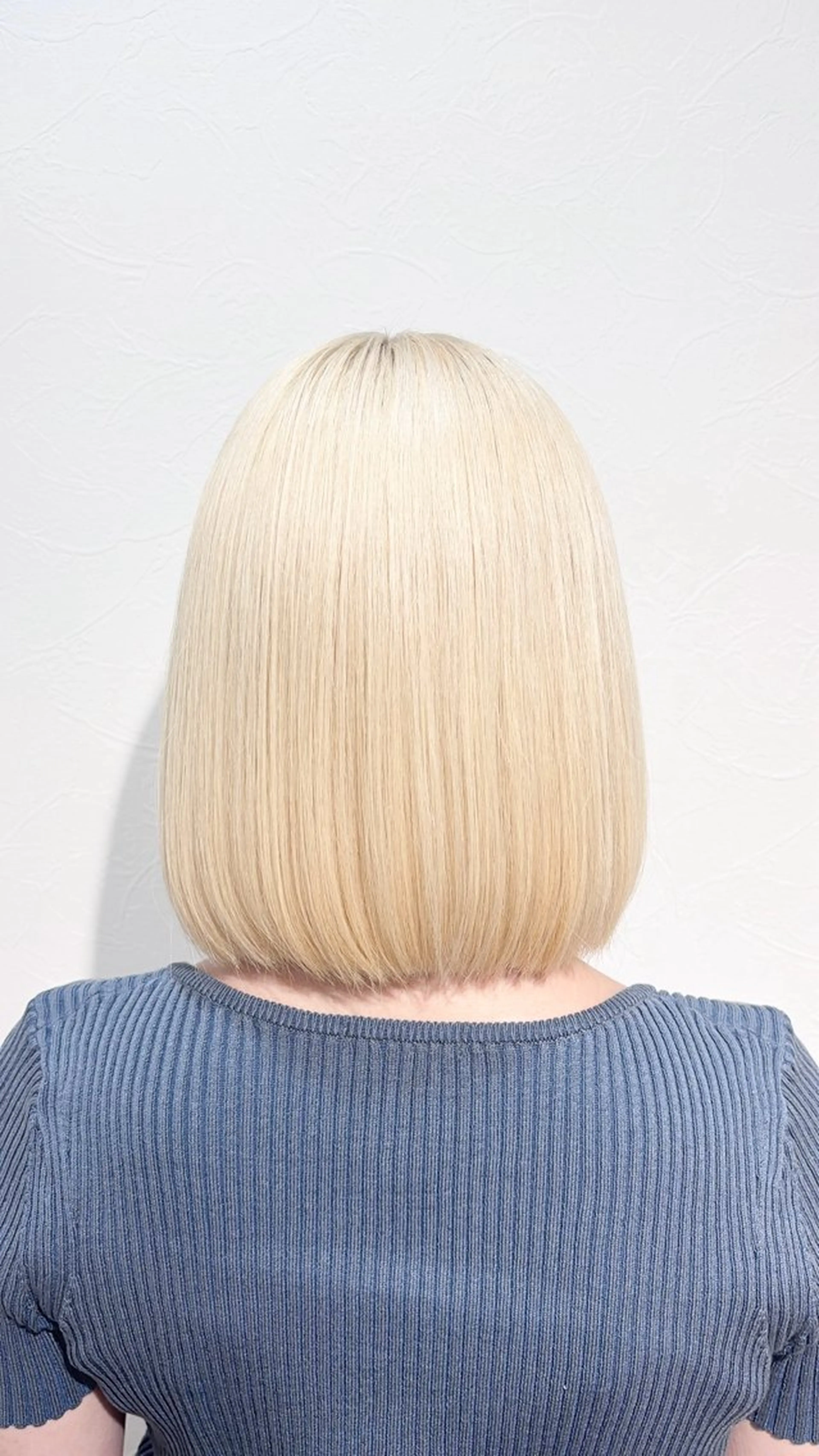 🥀リメイクカラーダメージレス🥀リタッチブリーチ+艶カラー+1Step髪質改善トリートメント‼️の写真