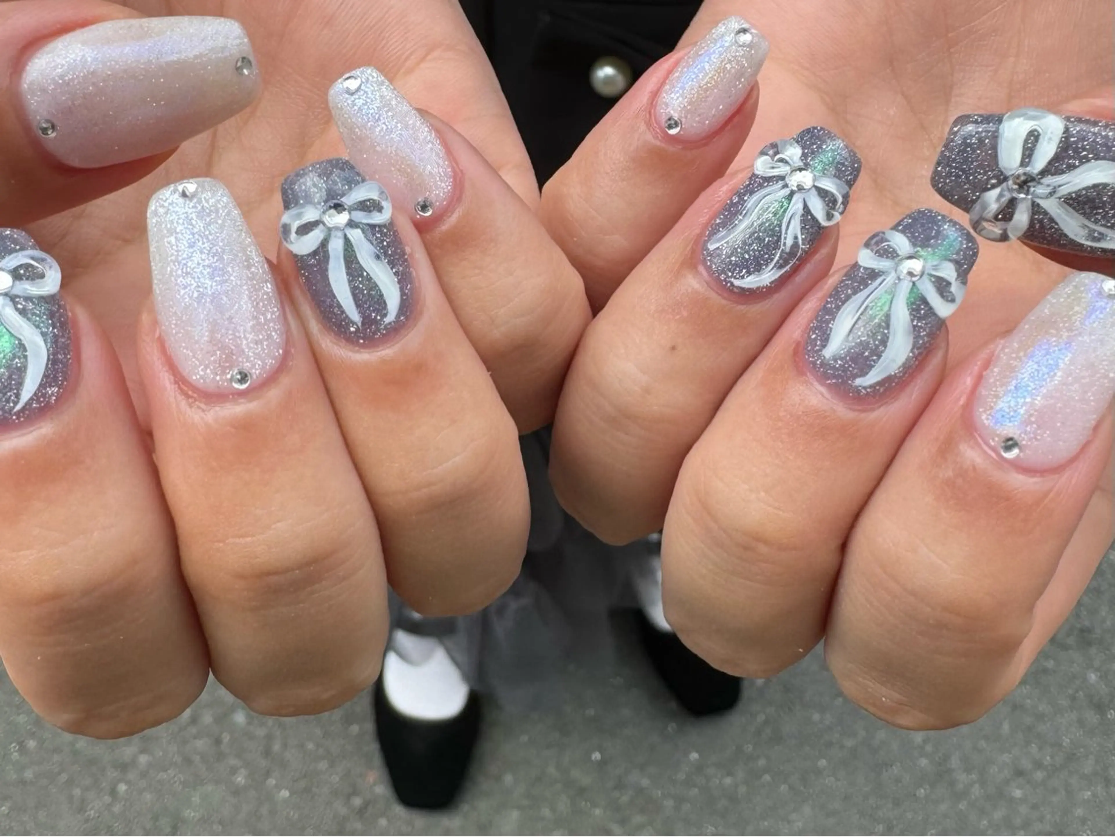 ネイル フレンチネイル ハート ロングネイル マグネットネイル ミラーネイル MH_ Nailのネイルデザイン