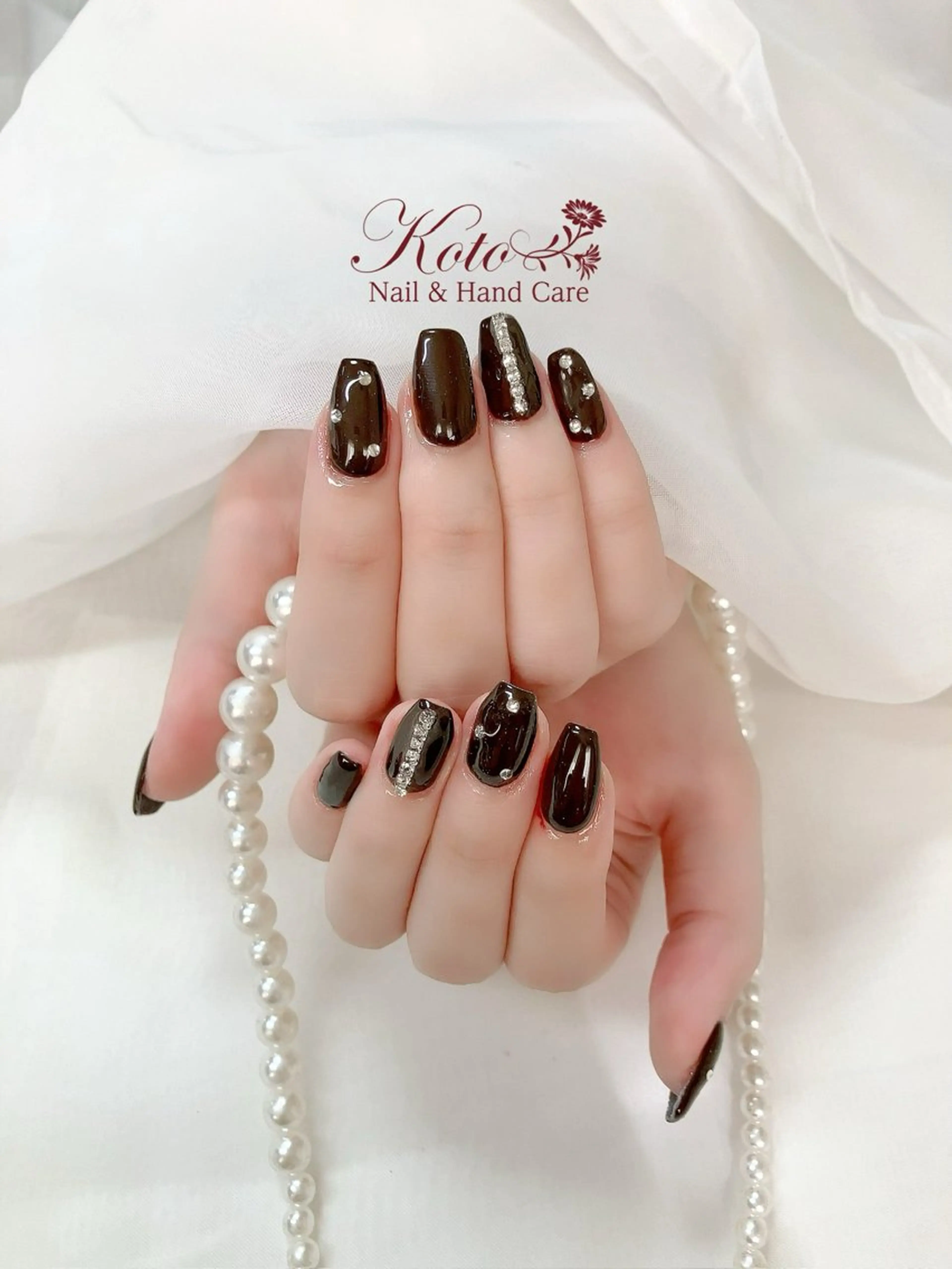 ネイル 長さ出し ジェルネイル 持ち込み ニュアンスネイル 赤色 ハンドネイル Nail Salon KOTOのネイルデザイン