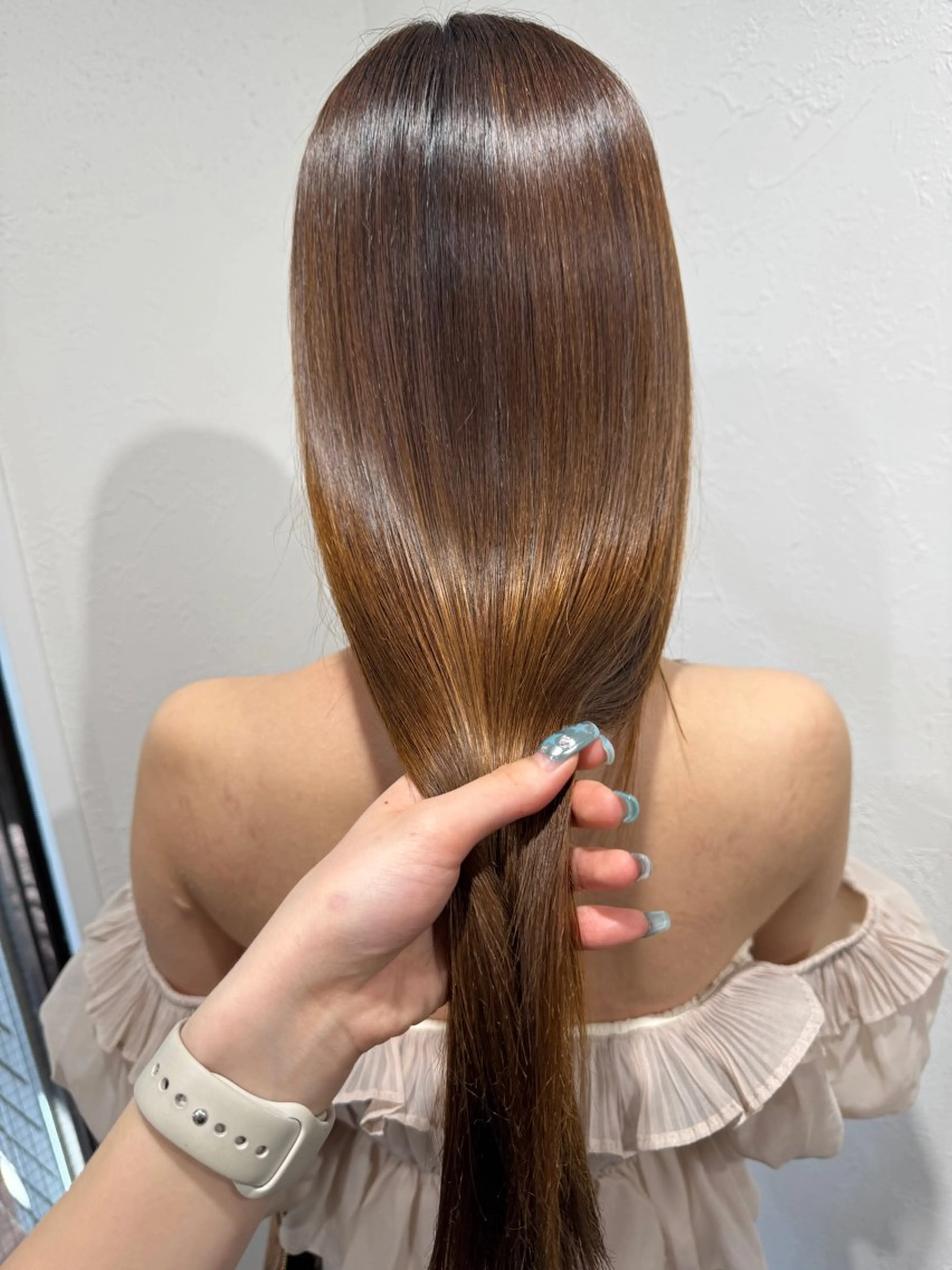 縮毛矯正 トリートメント ハイトーン/レイヤー /艶カラー🎀のヘアスタイル