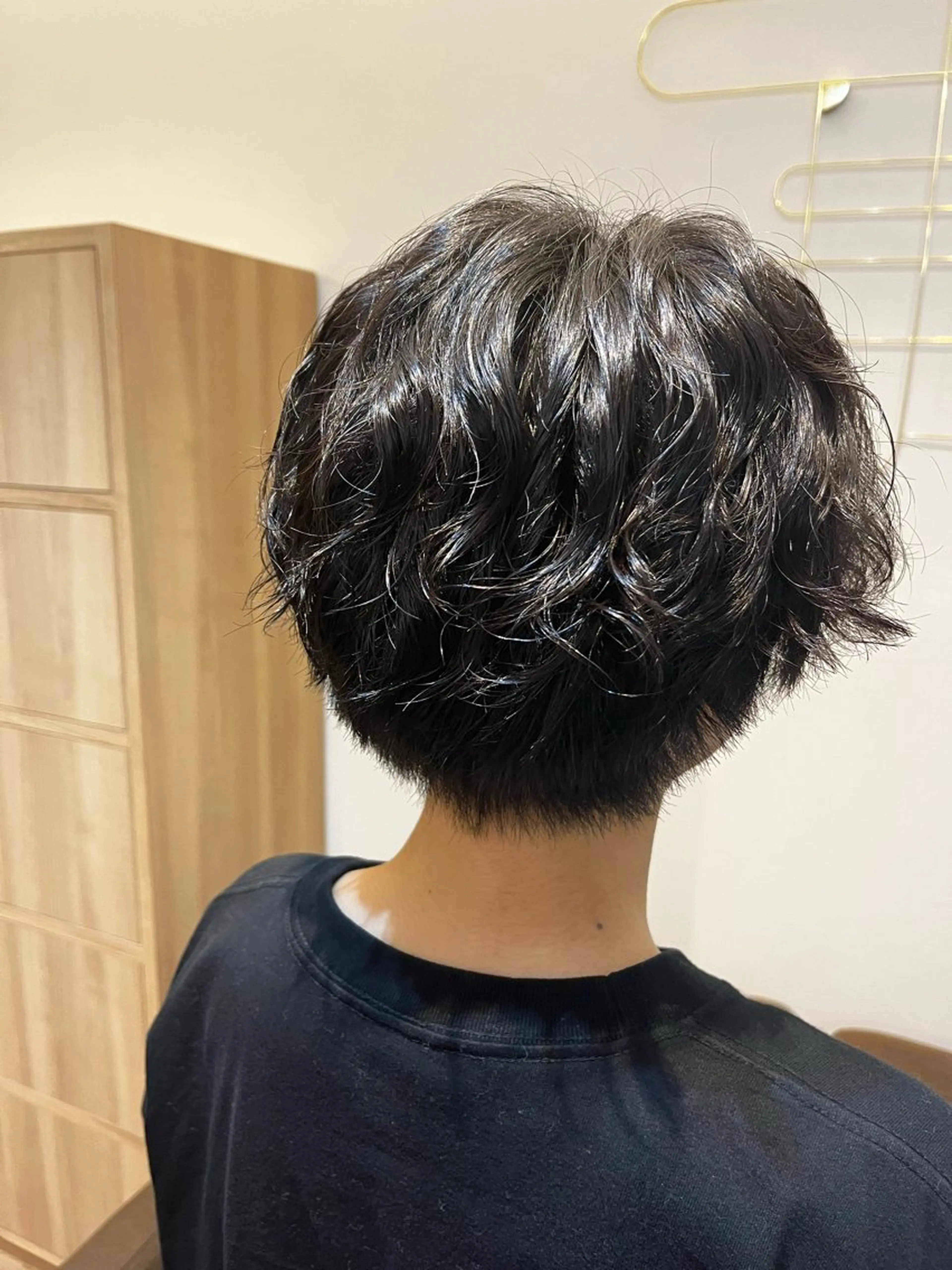 ショート パーマ ショートヘア スパイラルパーマ 臺 佳連のヘアスタイル