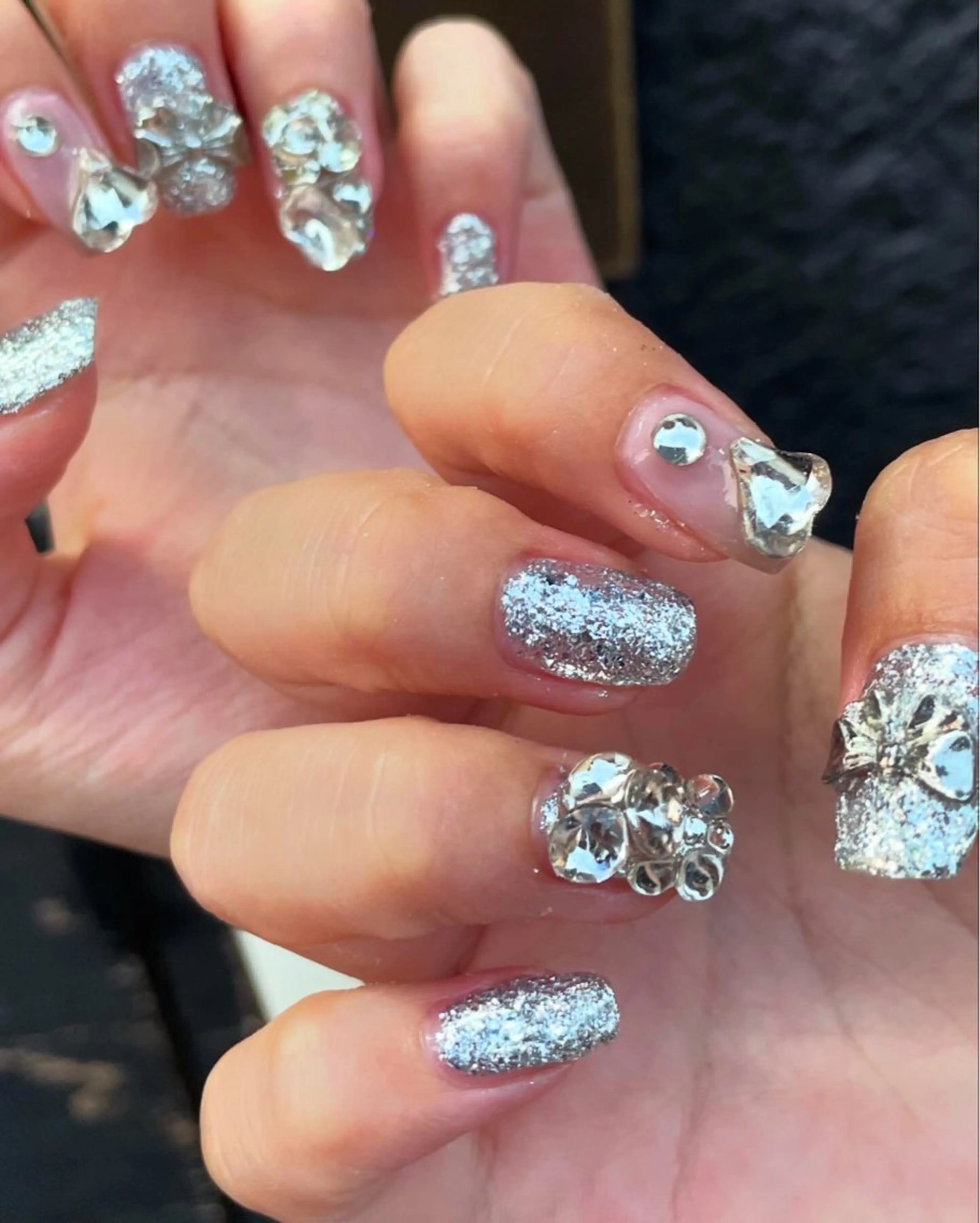 ネイル ハンドネイル CRAZY NAILのネイルデザイン