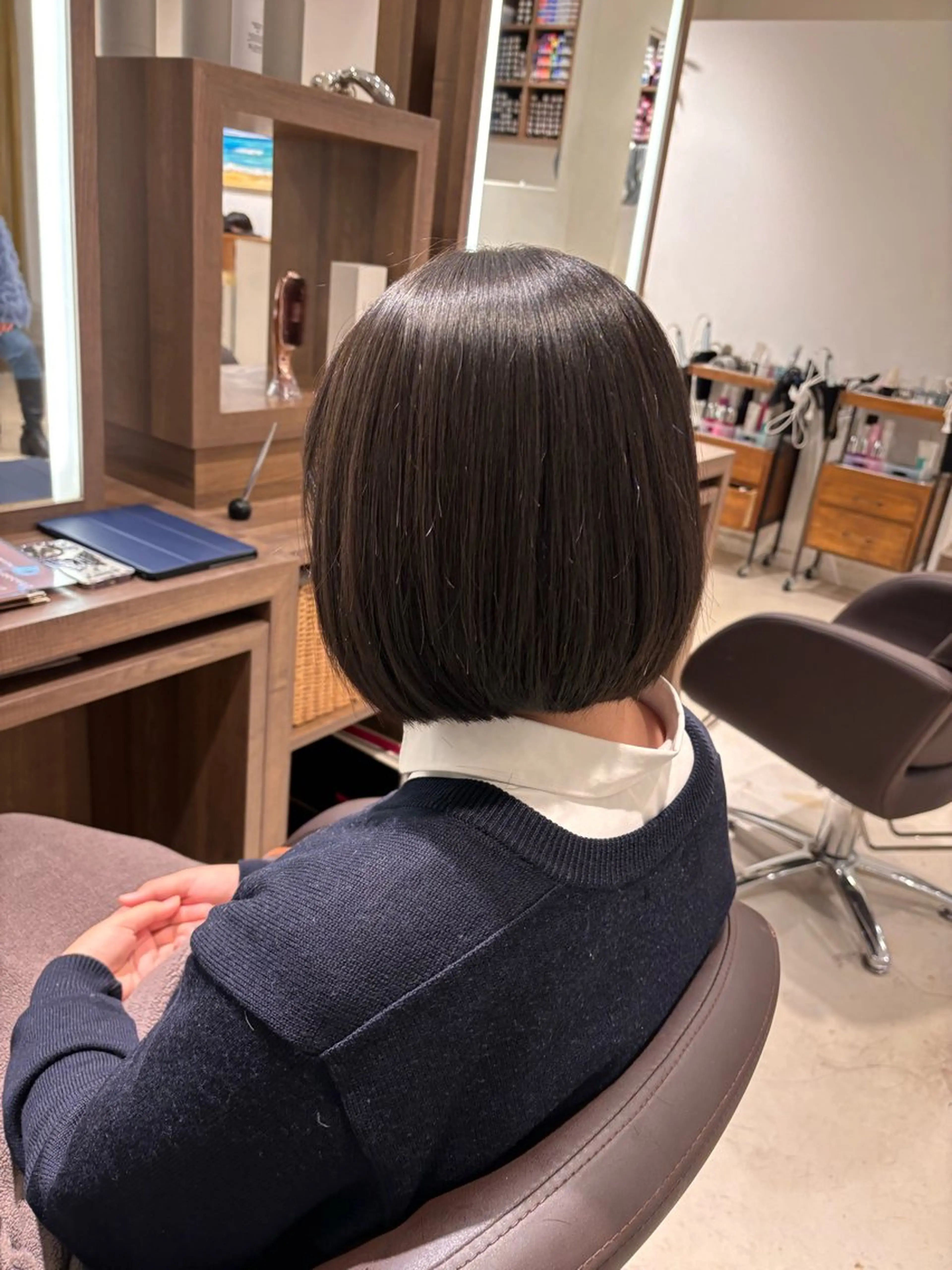 ショート 🎀調布仙川透明感オ リーブカラー干莉🎀のヘアスタイル