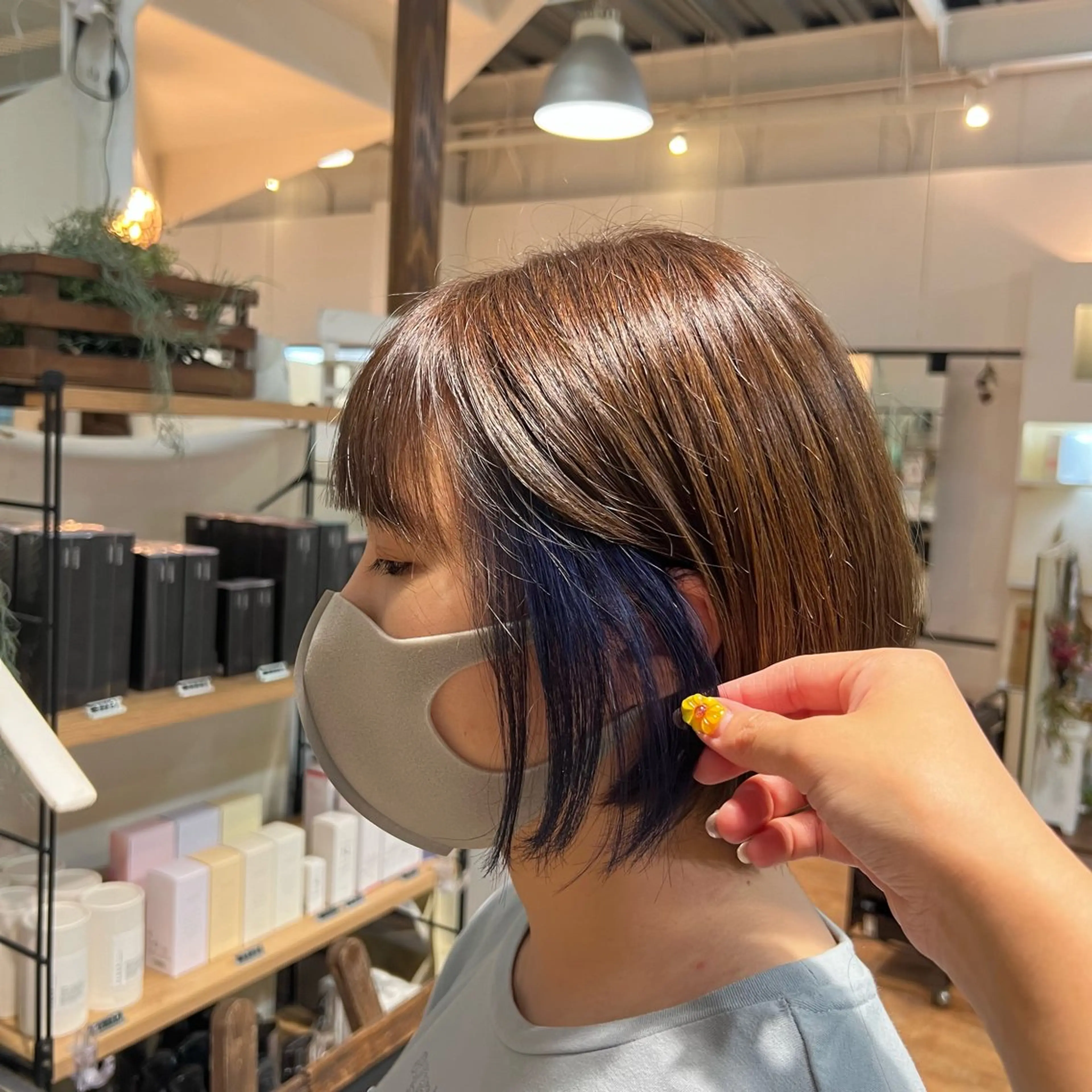 カラー ブリーチ ブルーカラー ヘアカラー インナーカラー♡ Nanakoのヘアスタイル