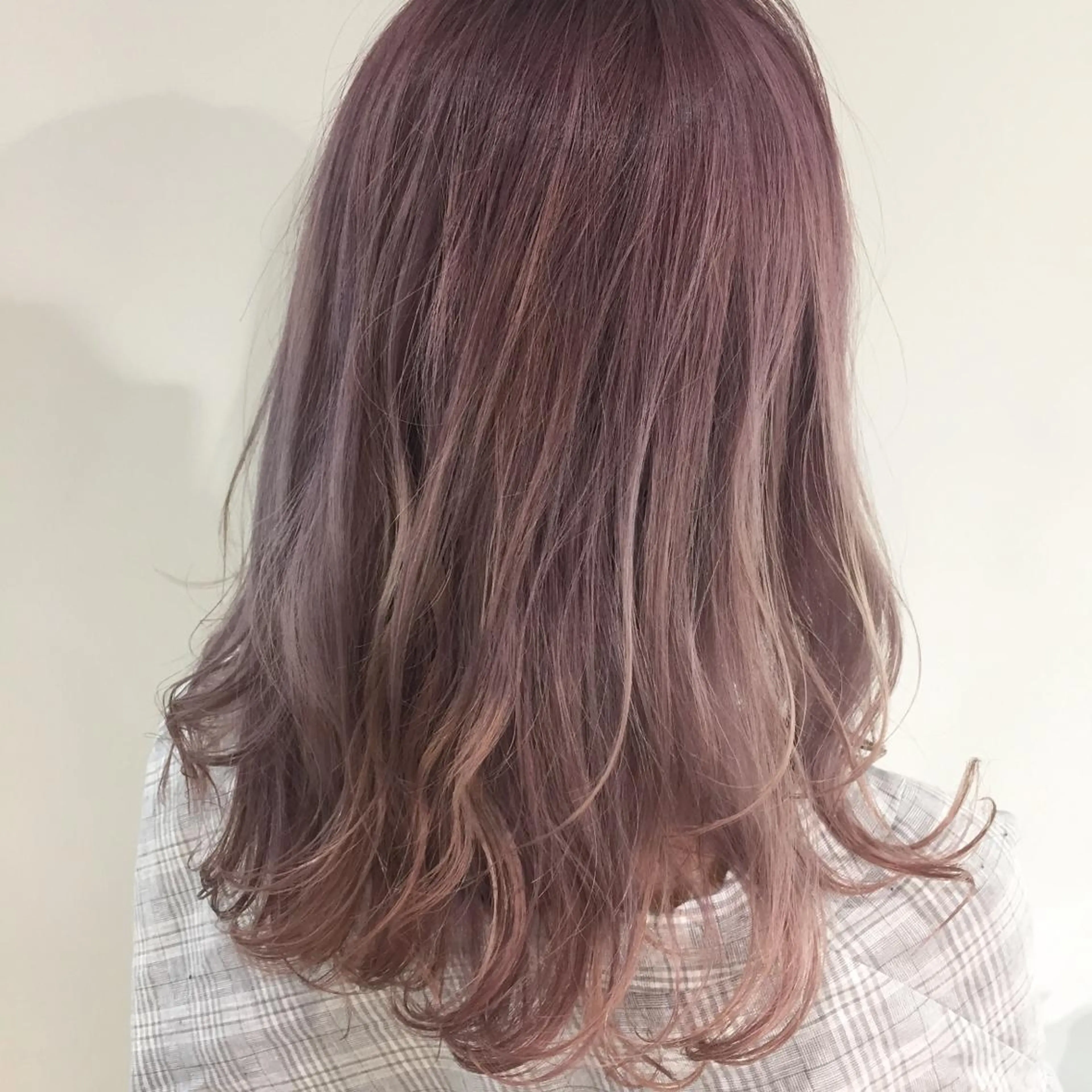 ロング カラー ヘアアレンジ ピンクカラー カット ヘアカラー トリートメント ヘッドスパ TOPstylist ✂️フセケイタ✂️のヘアスタイル