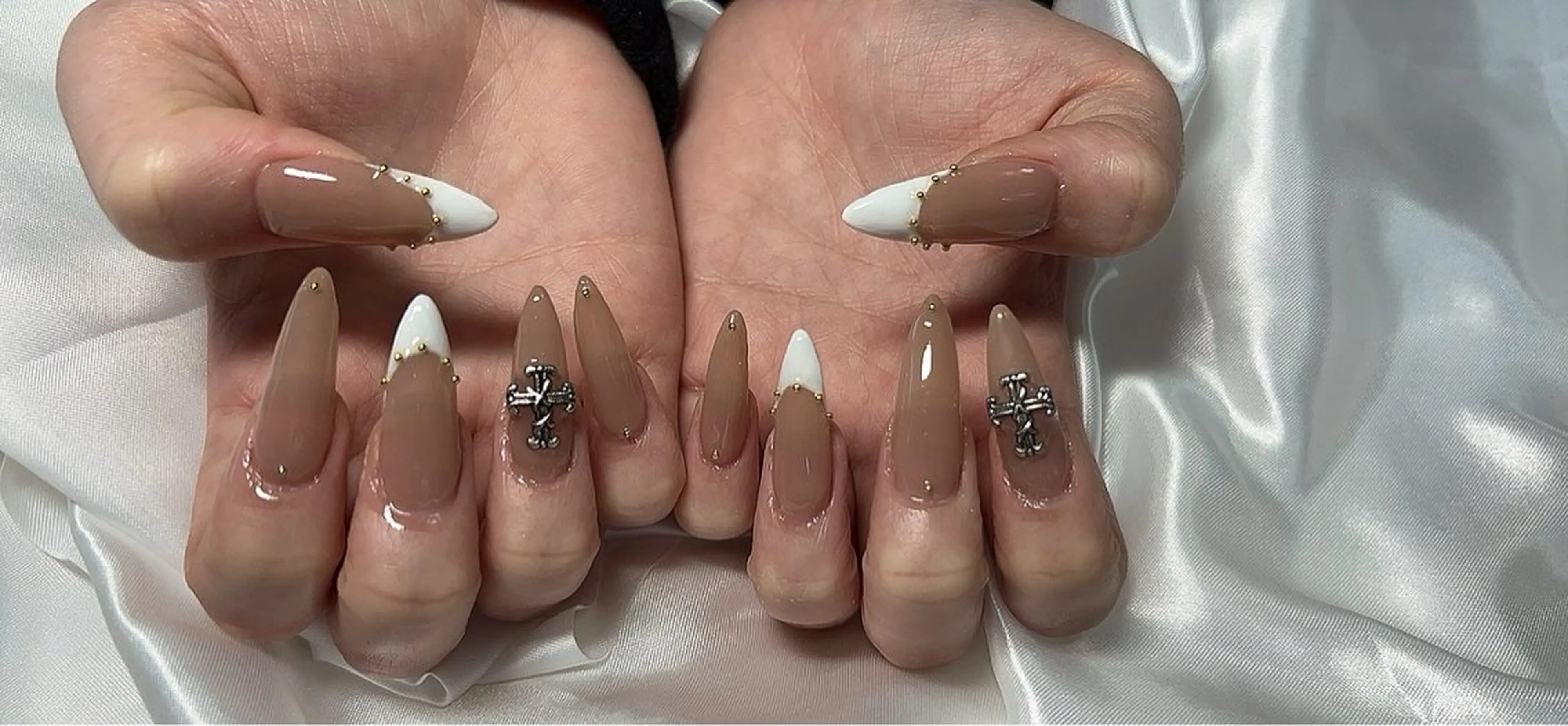 ネイル フレンチネイル ハンドネイル Ruana Nailのネイルデザイン