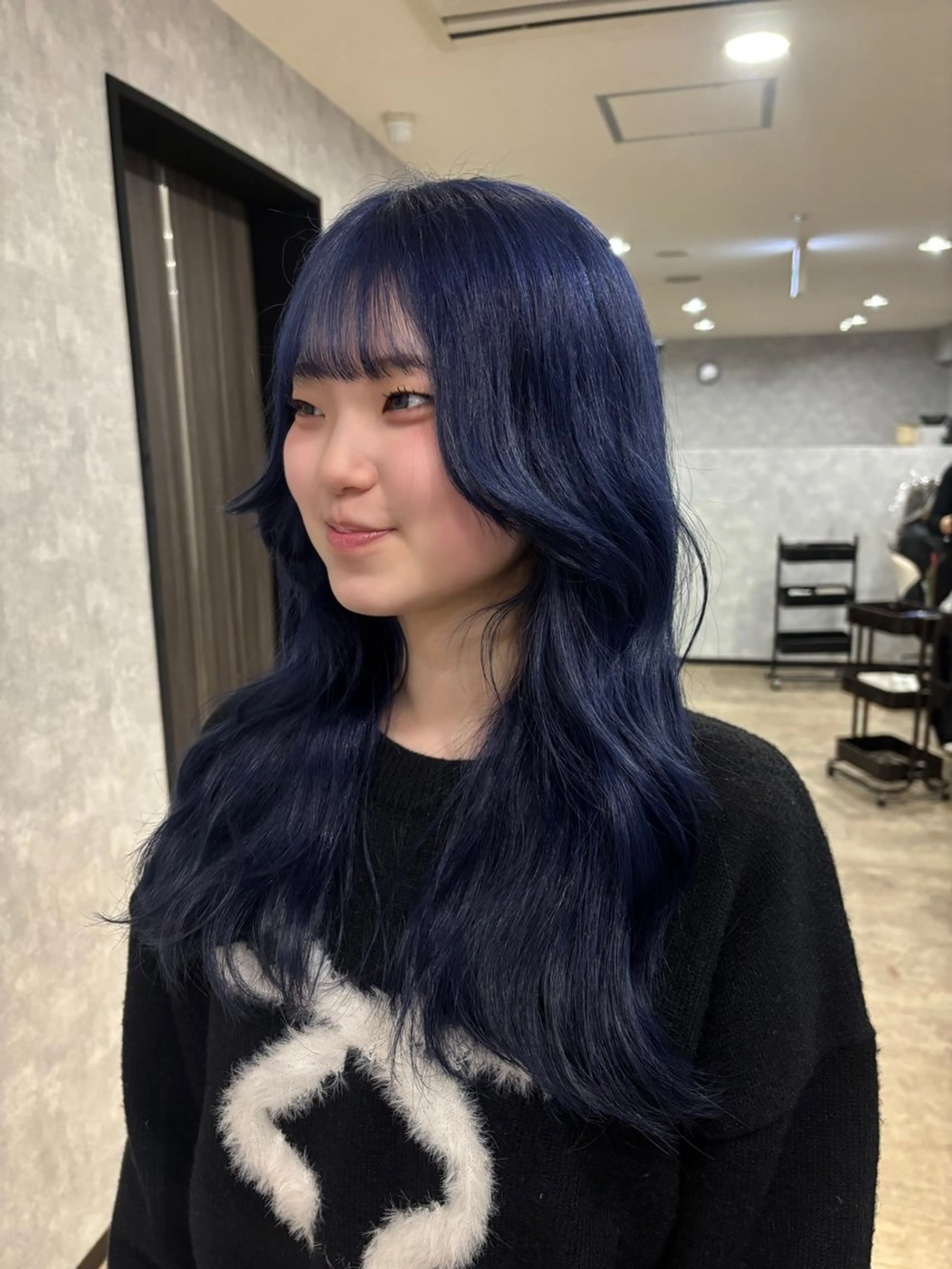 ロング カット ヘアカラー トリートメント 🌐NATSUMI 🌐【寒色カラー】のヘアスタイル