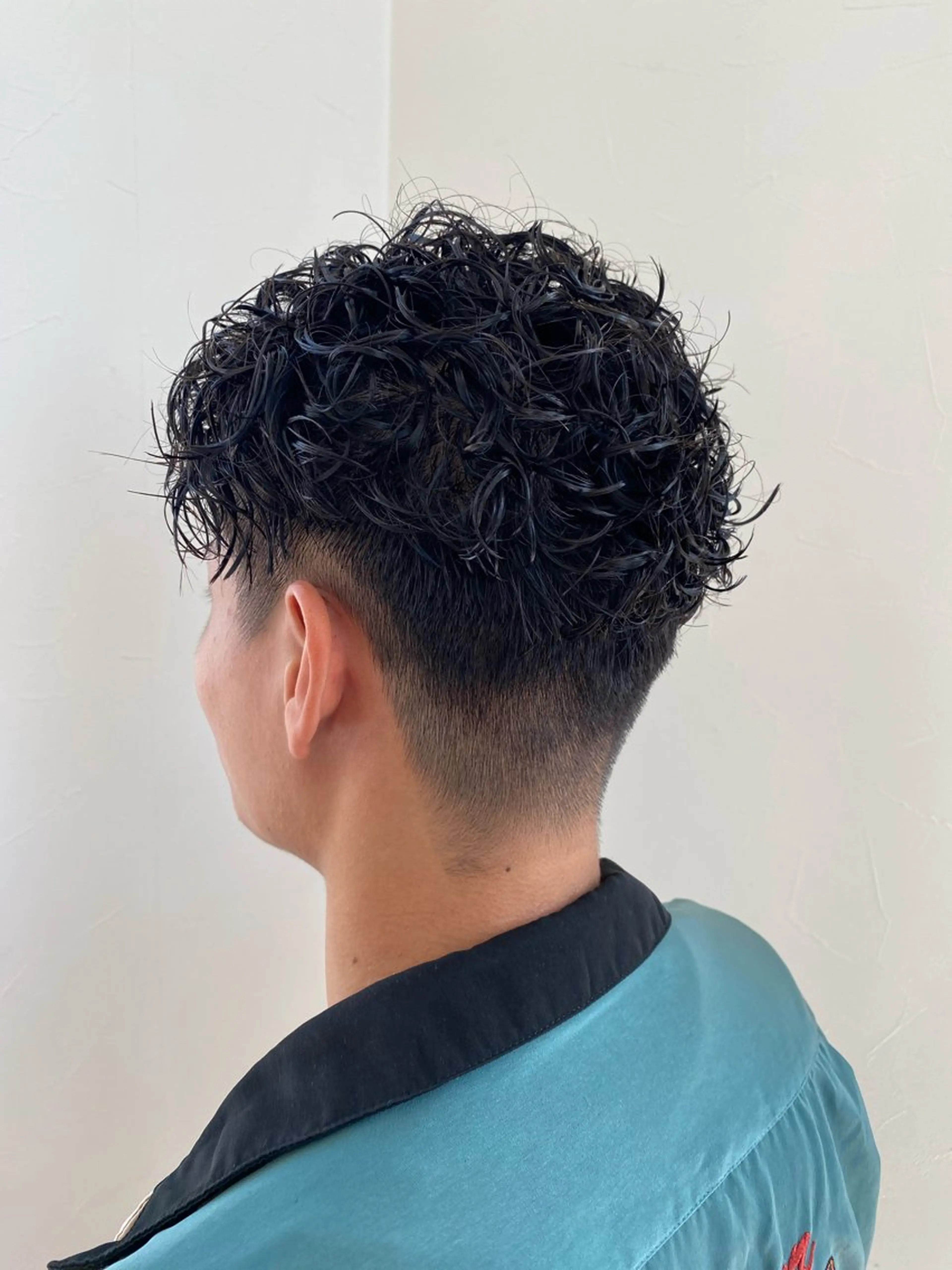 ショート パーマ メンズ メンズパーマ 神戸 蒼司のヘアスタイル