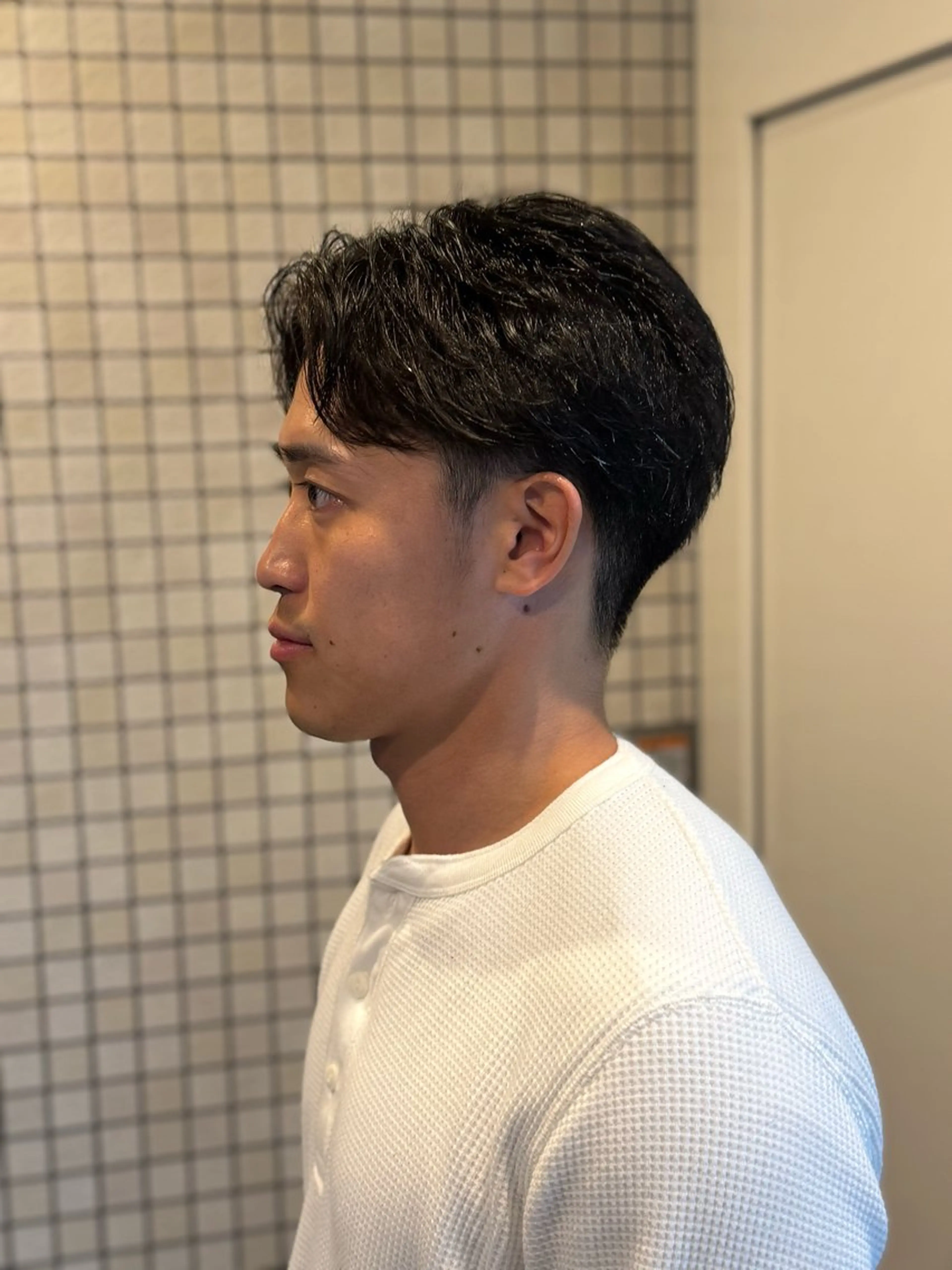 メンズ カット leo/ナチュラル/ テーパーフェードのヘアスタイル