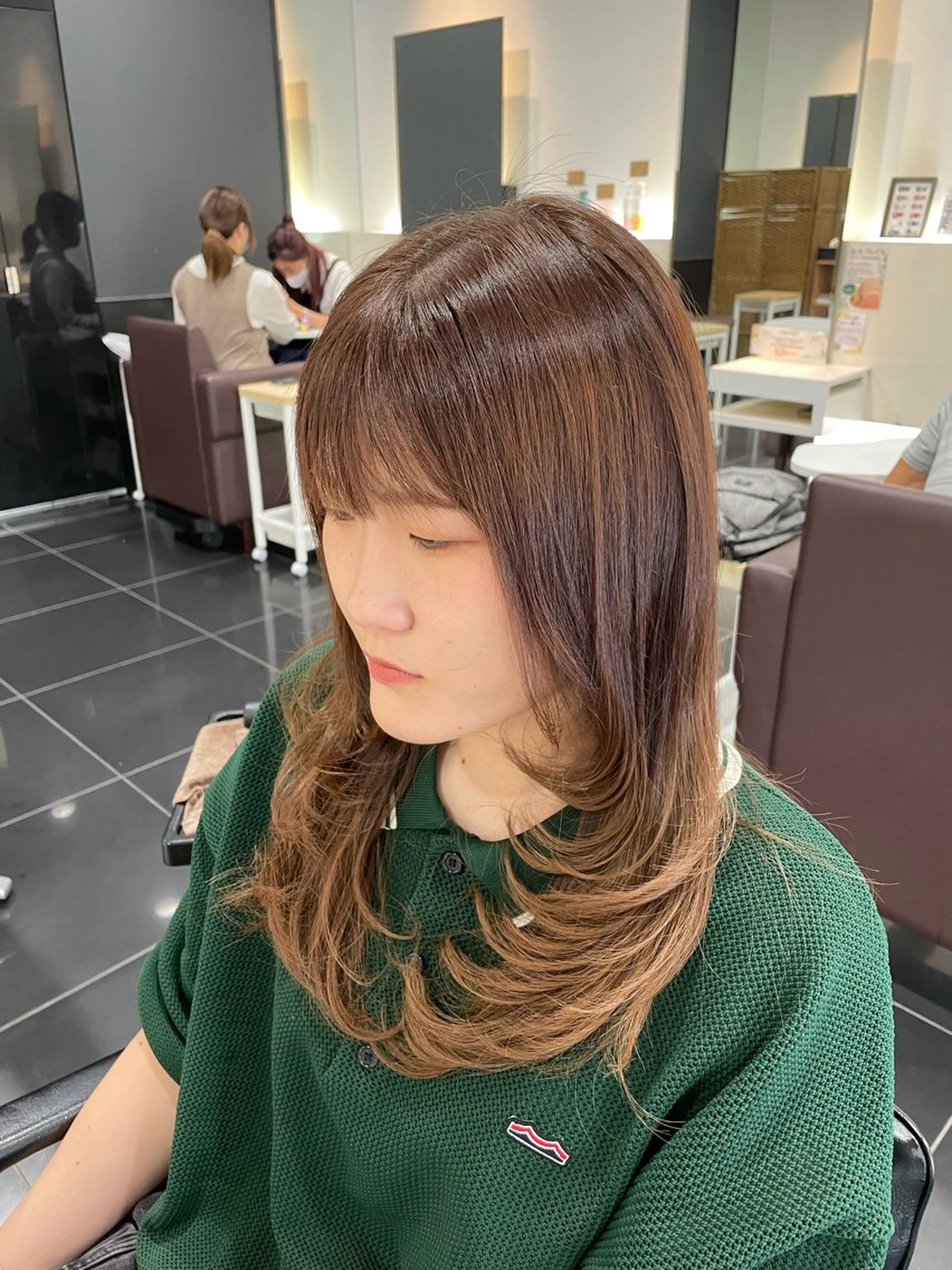 ミディアム ハッシュカット 斉藤 葉月のヘアスタイル