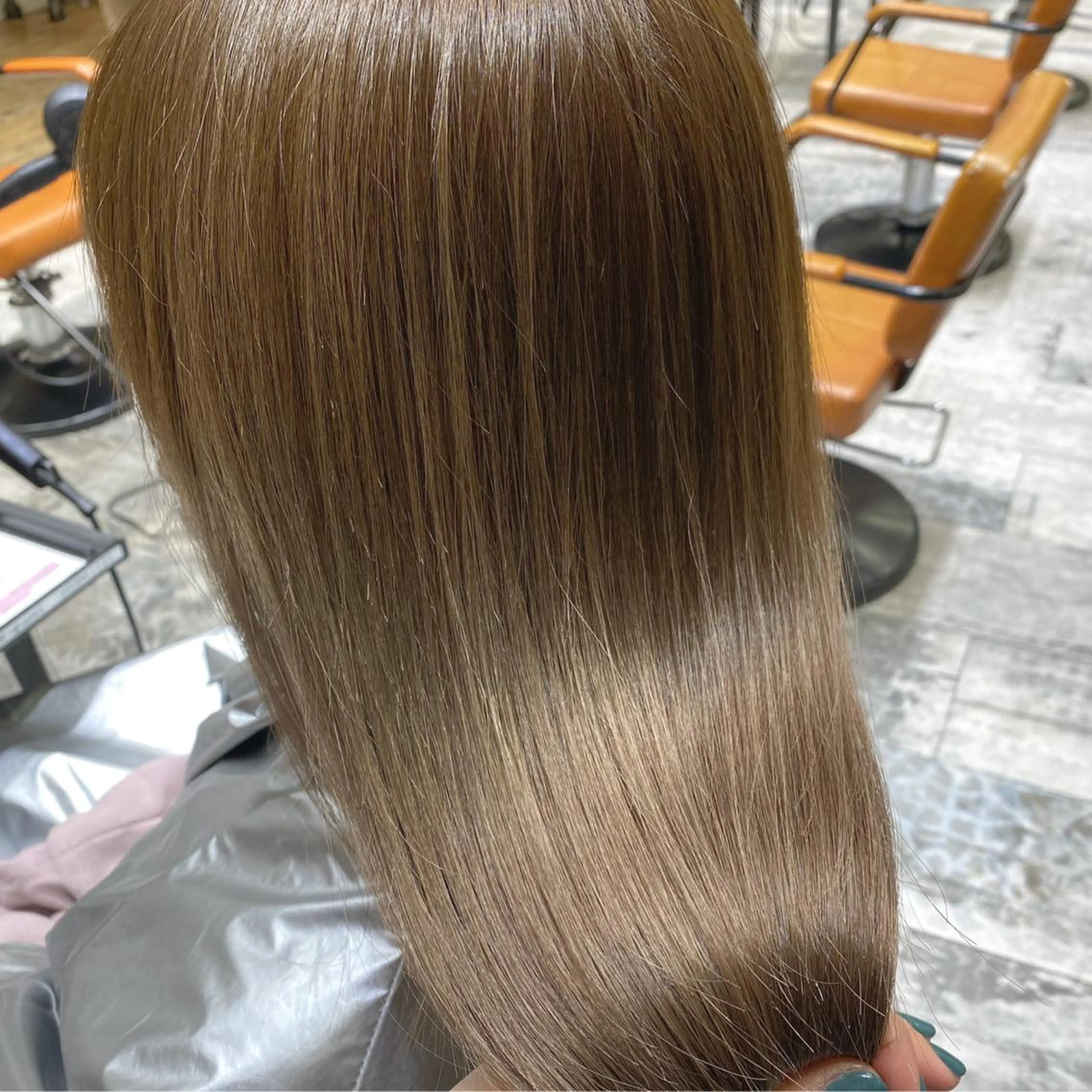 セミロング カット ヘアカラー トリートメント 🧡くびれヘア/前髪 顔周り🧡久原結衣のヘアスタイル