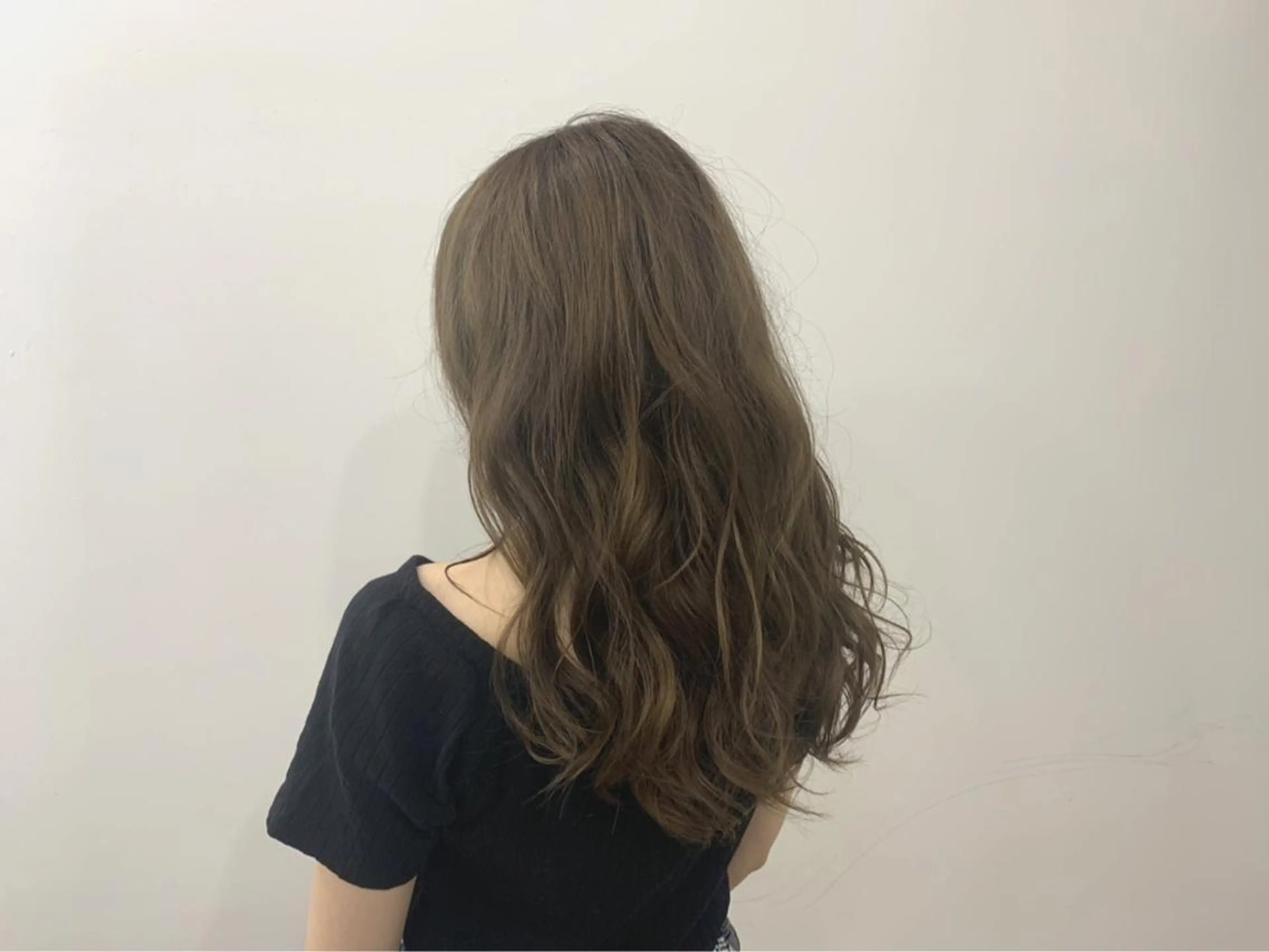 ロング カラー カラー特化サロン ピリナ相武台前のヘアスタイル