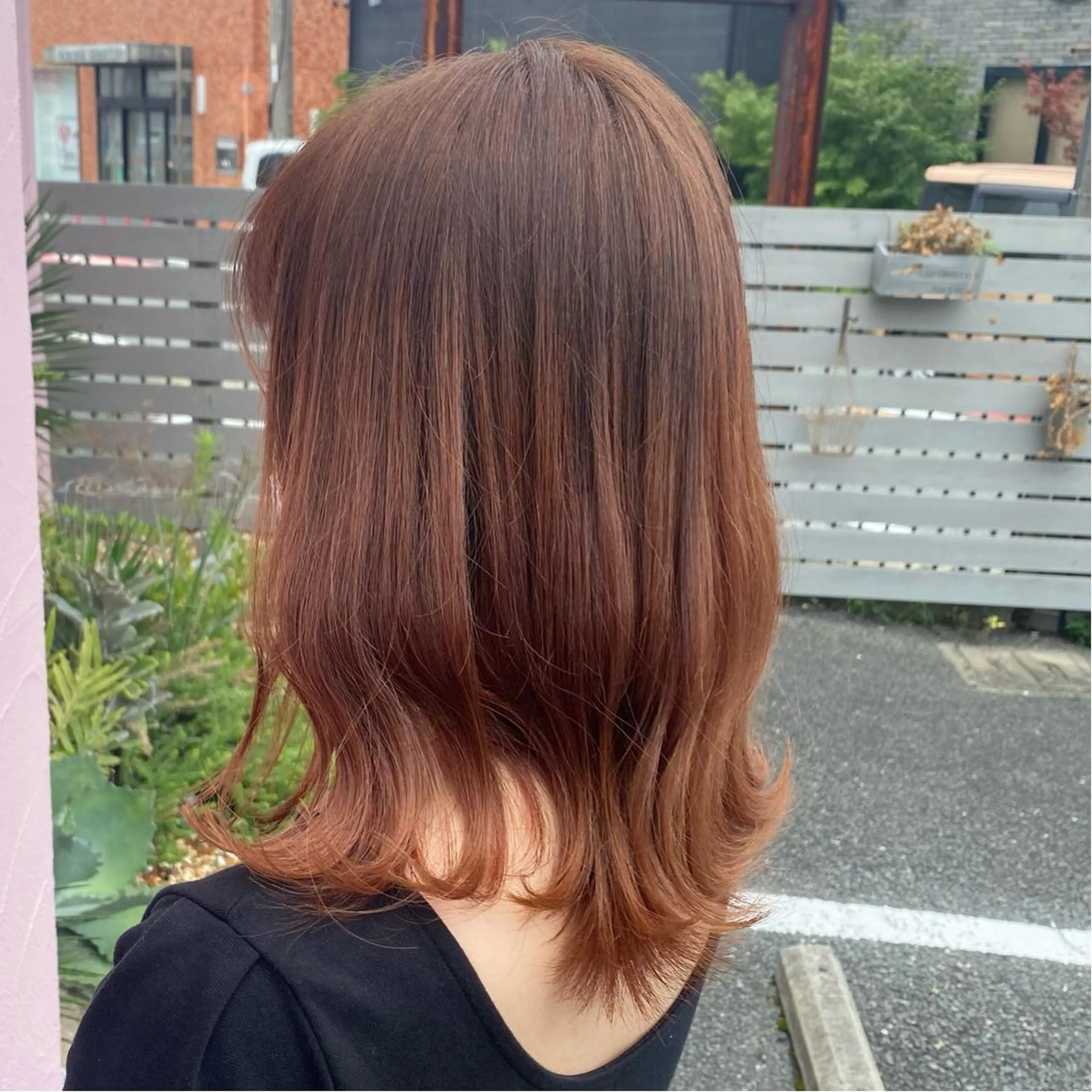 ミディアム カラー パーマ ヘアアレンジ メンズ メンズバレイヤージュ メンズブリーチ メンズハイライト メンズハイトーン メンズインナーカラー 杏凪💫 透明感カラーのヘアスタイル