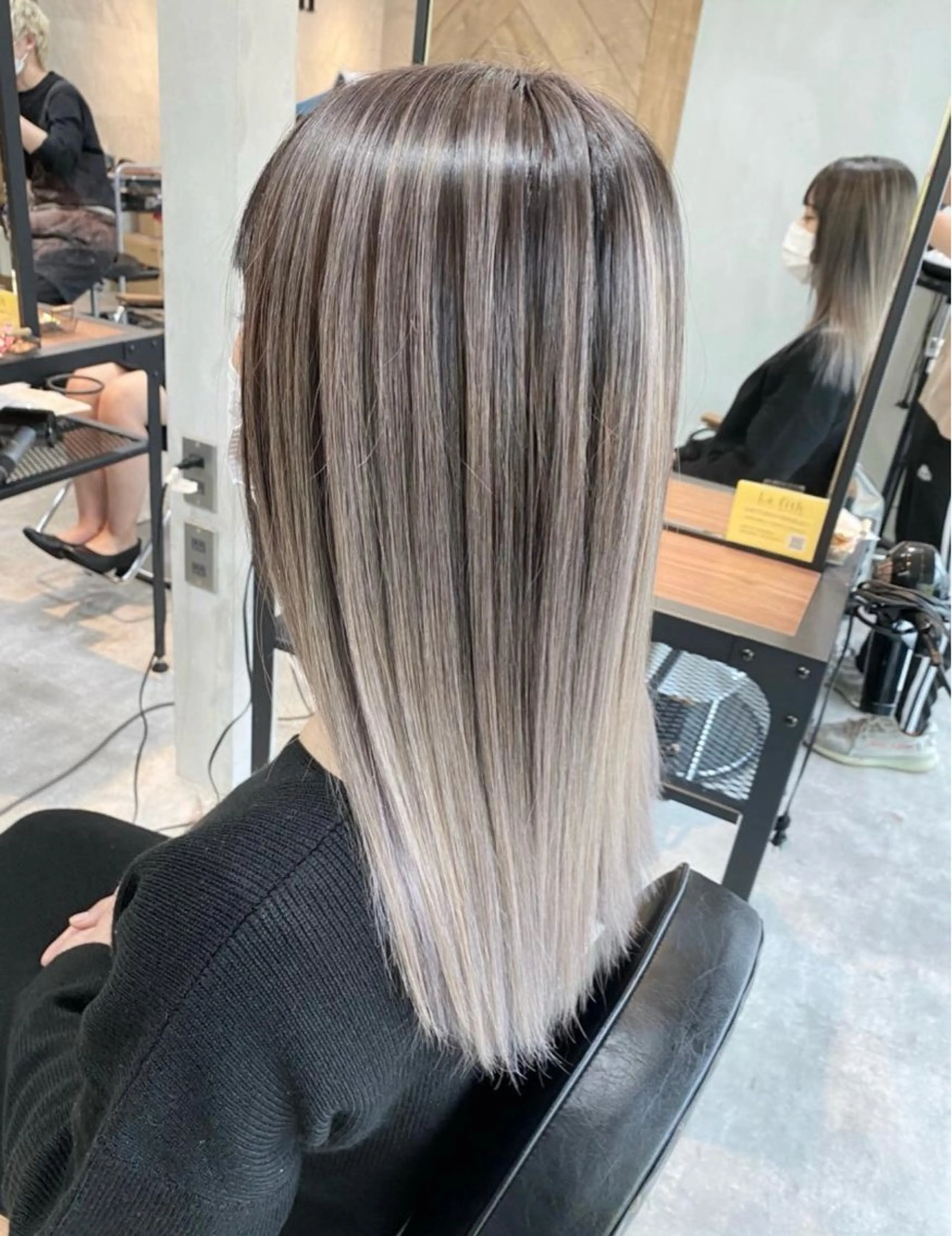 ロング カラー La fith hair lov.駅家店【ラフィス ヘアー ロブ】所属・Lafithhair lov. 福山駅家店のヘアスタイル