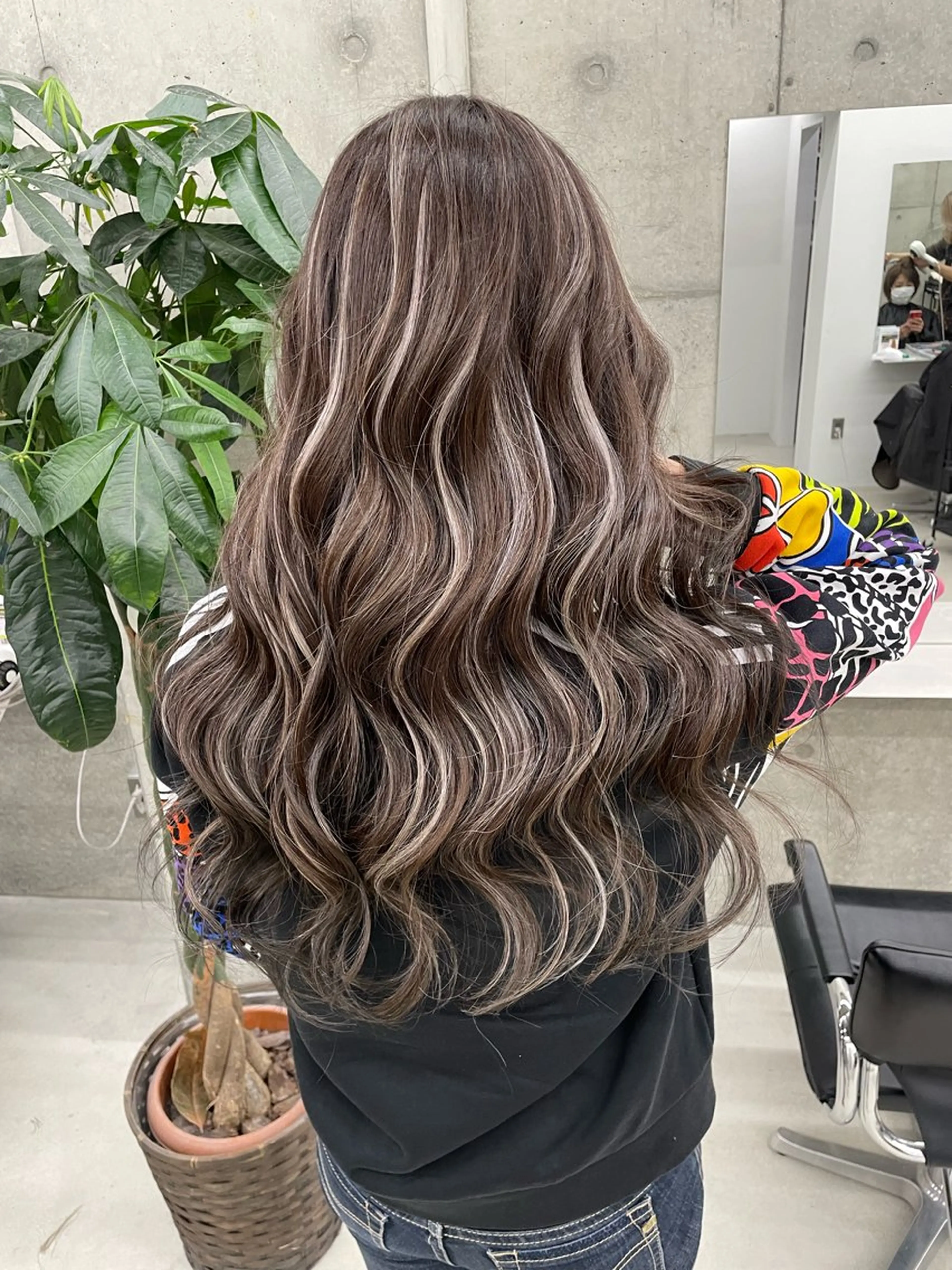 ロング カラー LINOET名古屋所属・齋藤 梨乃のヘアスタイル