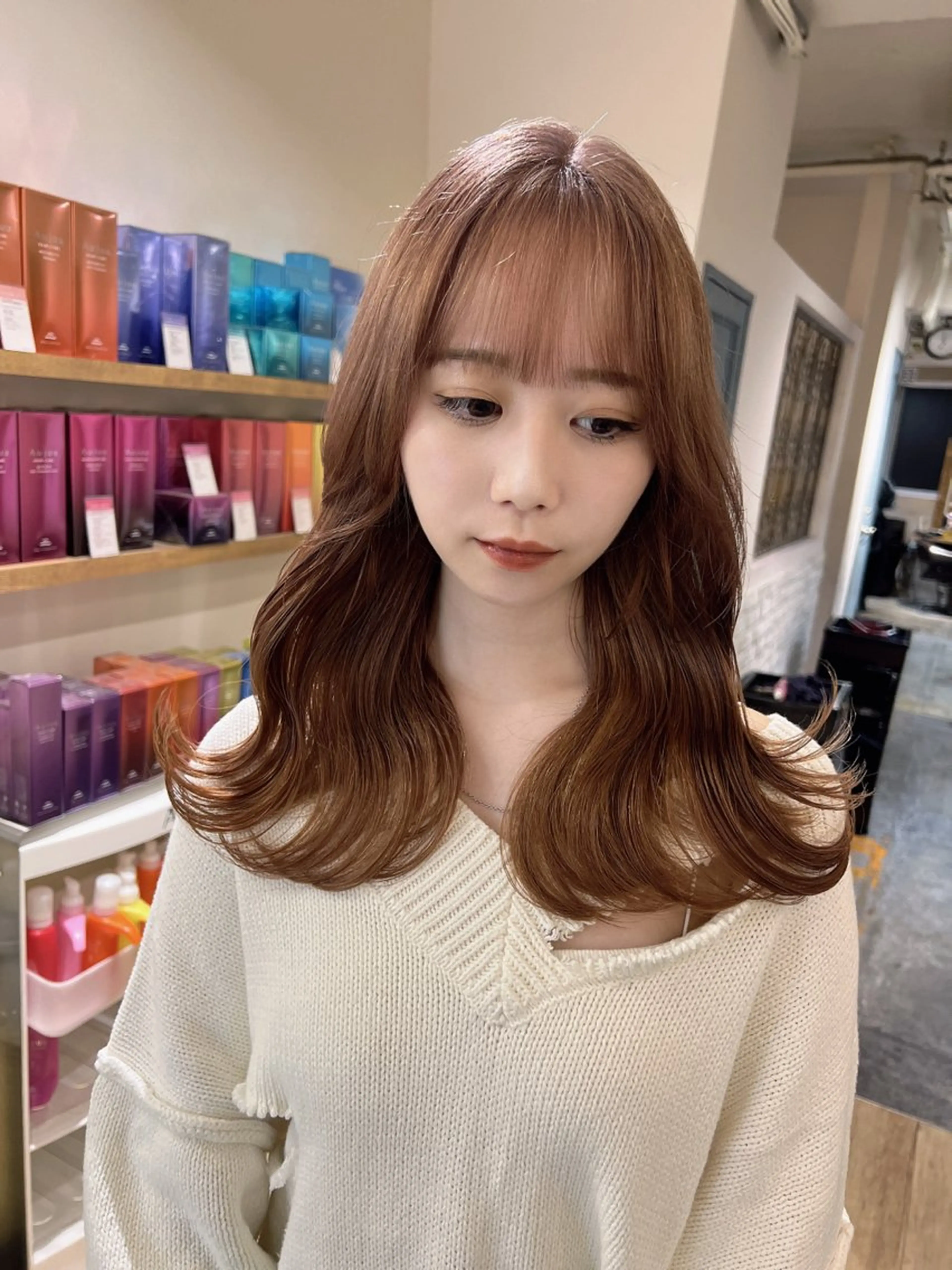 ミディアム カラー カット ヘアカラー トリートメント レイヤー×髪質改善 店長安藤光司🇰🇷のヘアスタイル