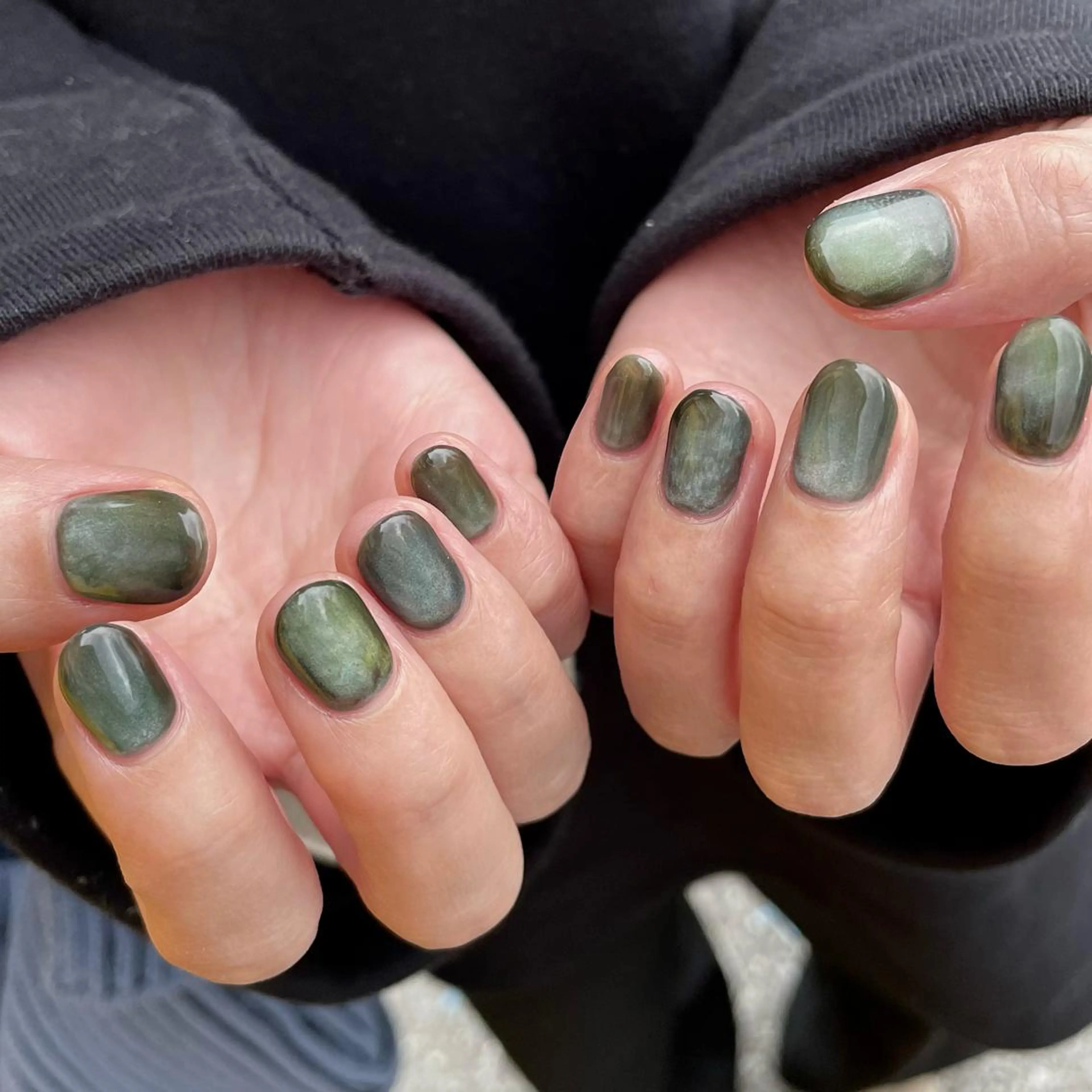 ネイル マグネットネイル 丹(TAN.) akariのネイルデザイン