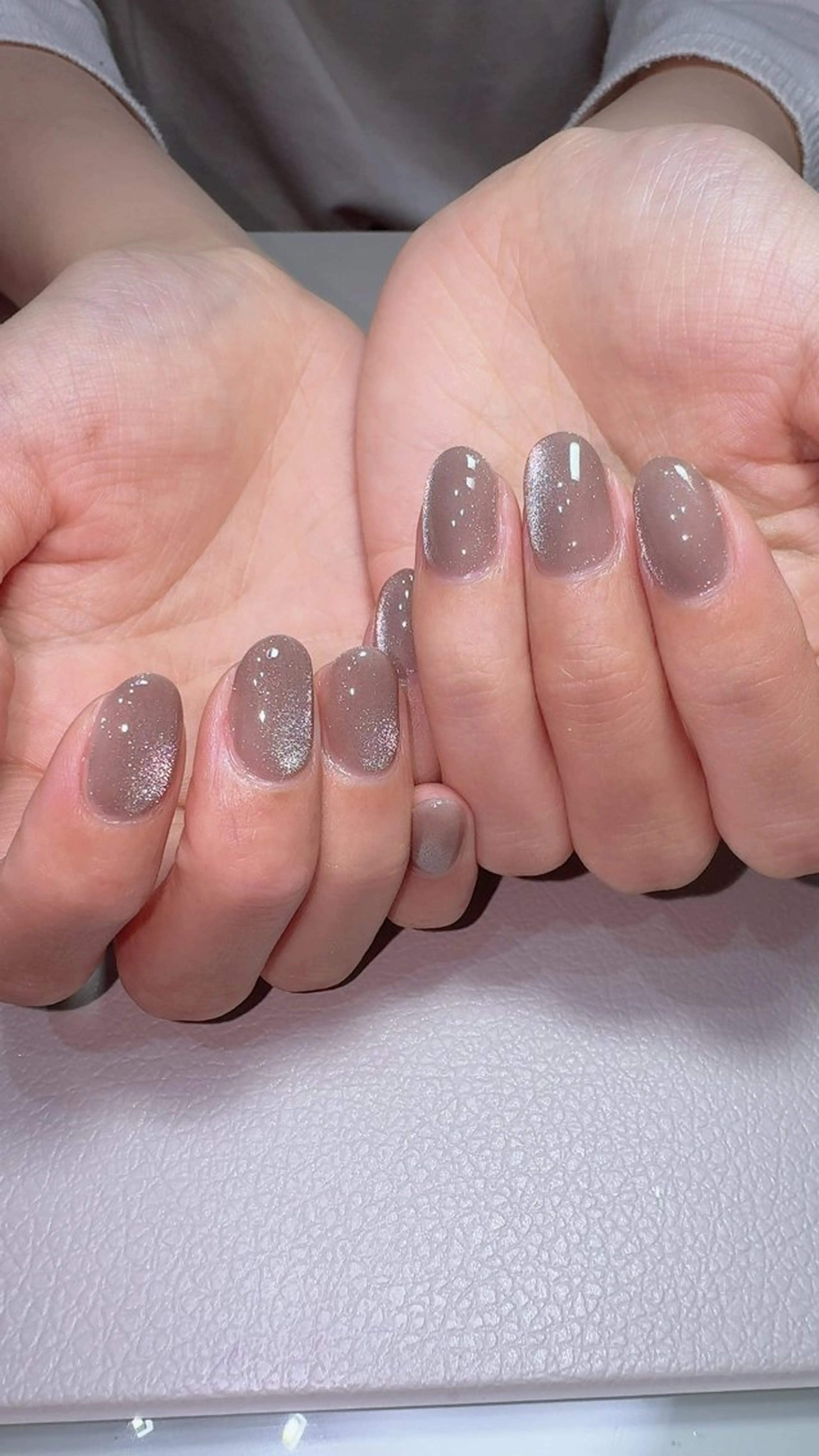 ネイル キラキラネイル マグネットネイル オフィスネイル ワンカラーネイル ハンドネイル nailsalon urümのネイルデザイン