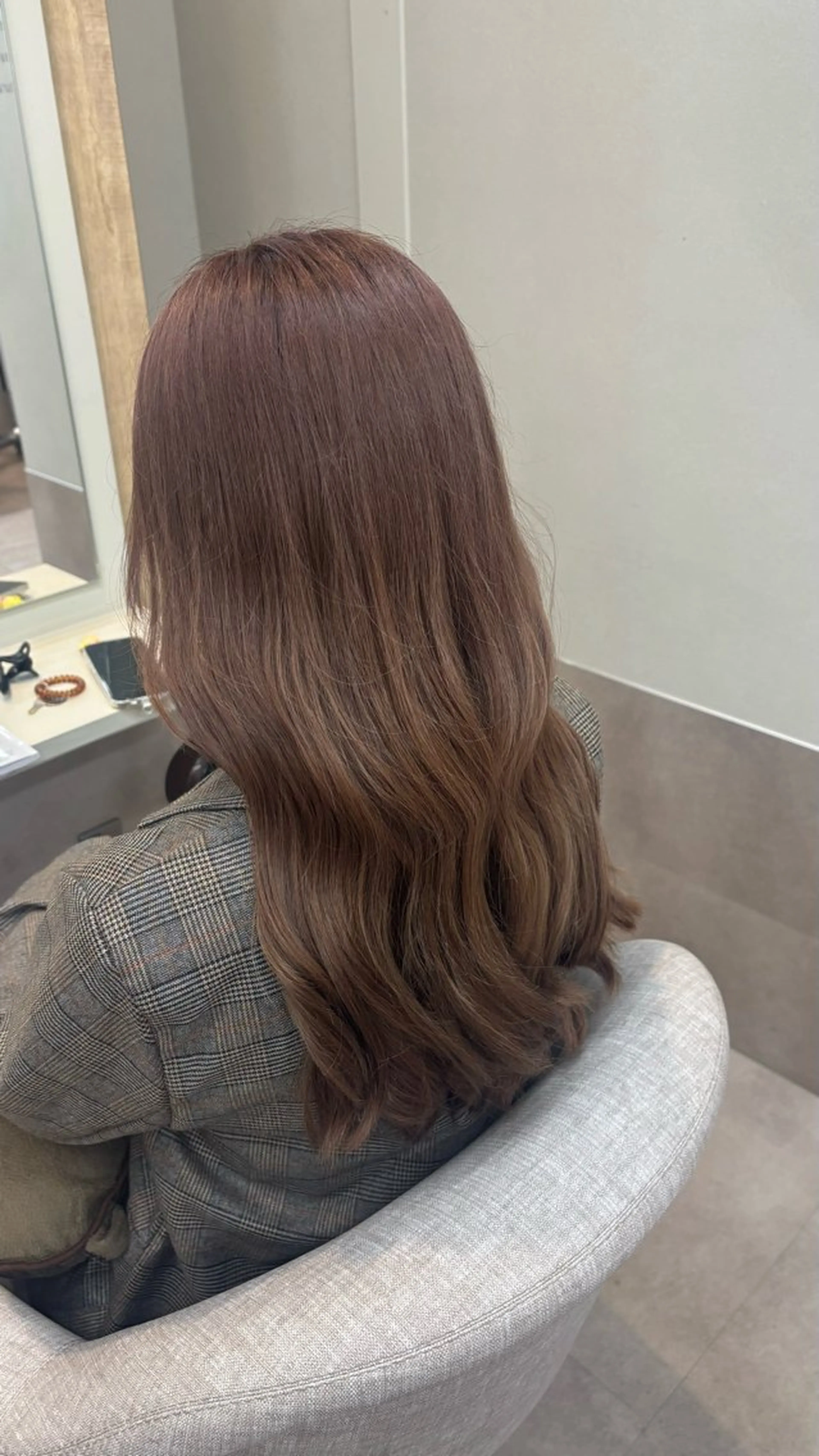ロング カラー ブラウンカラー ピンクカラー ピンクブラウン ヘアカラー トリートメント 池田 蘭/藤崎のヘアスタイル