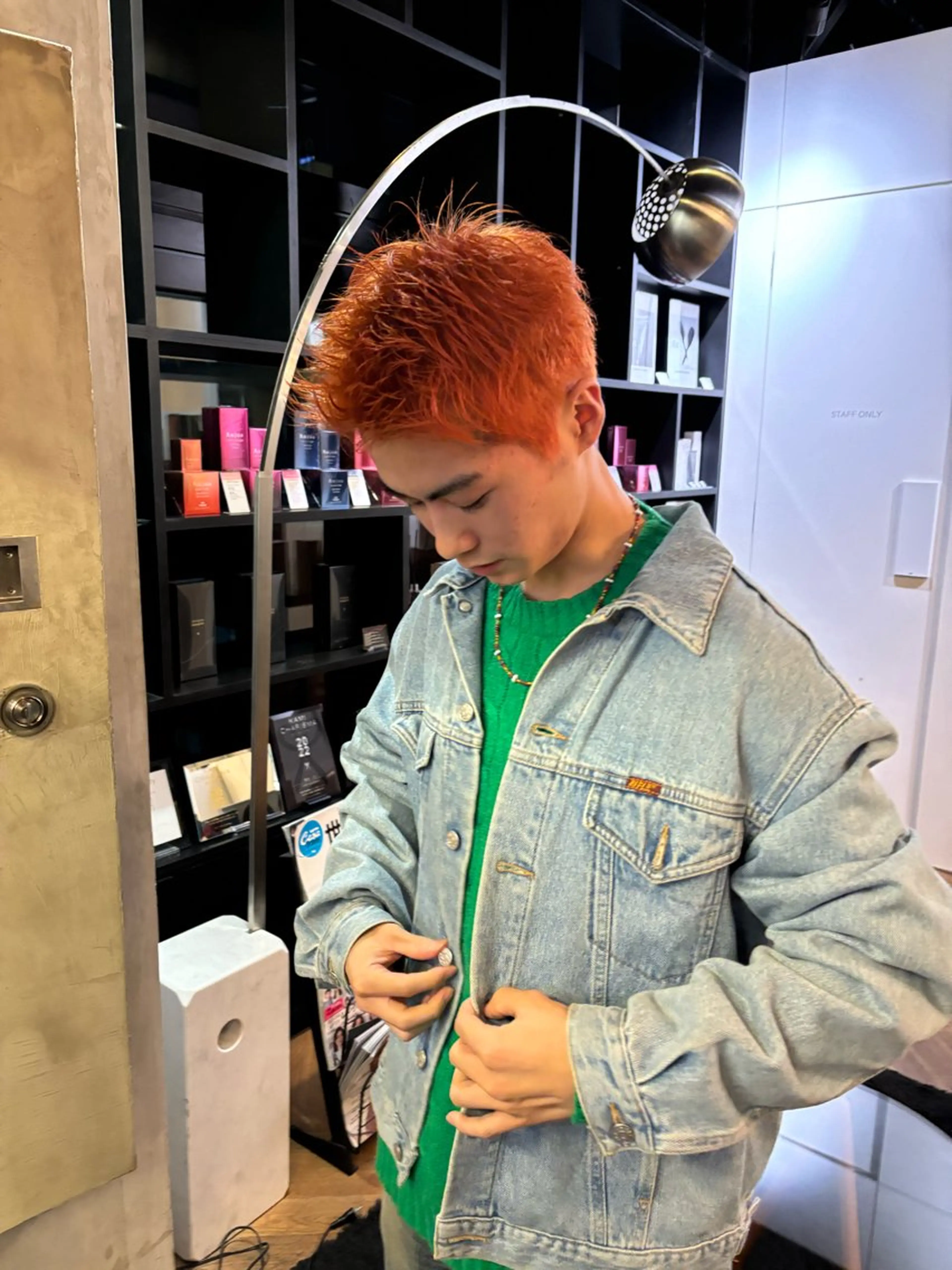 カラー メンズ ヘアカラー メンズヘア/ 暖色カラー/重松穂美のヘアスタイル