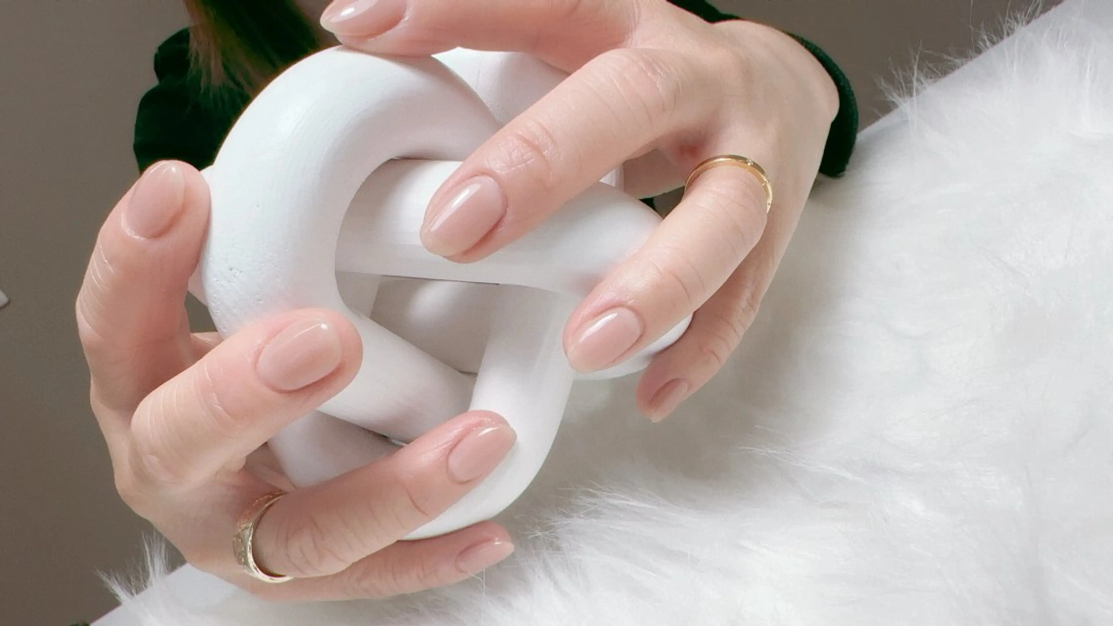 ネイル ワンカラーネイル salon de pipi.　okazaki所属・O. AKINAのネイルデザイン
