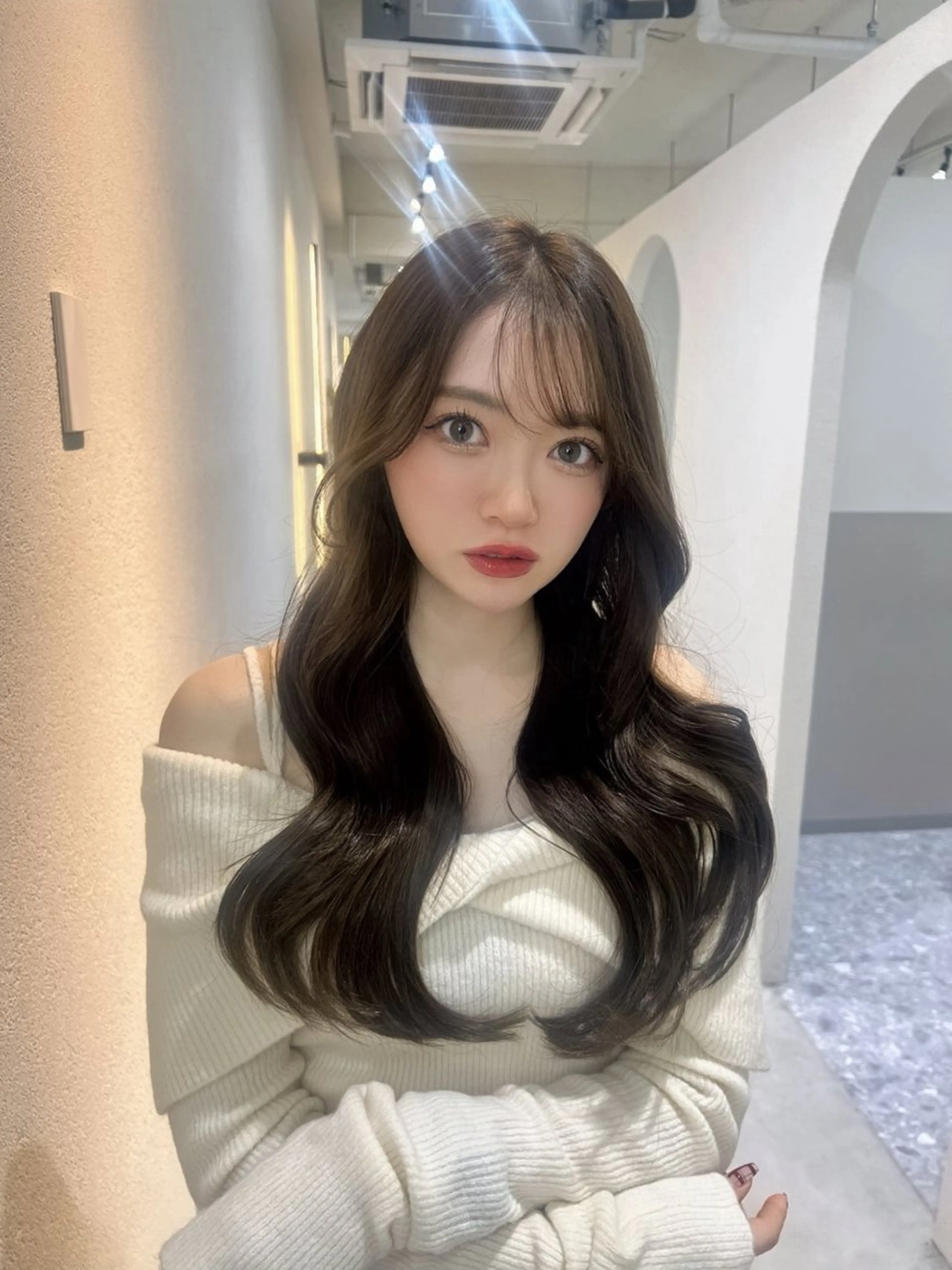 ロング カラー ヘアカラー 韓国レイヤー透明感 カラーヨウスケのヘアスタイル