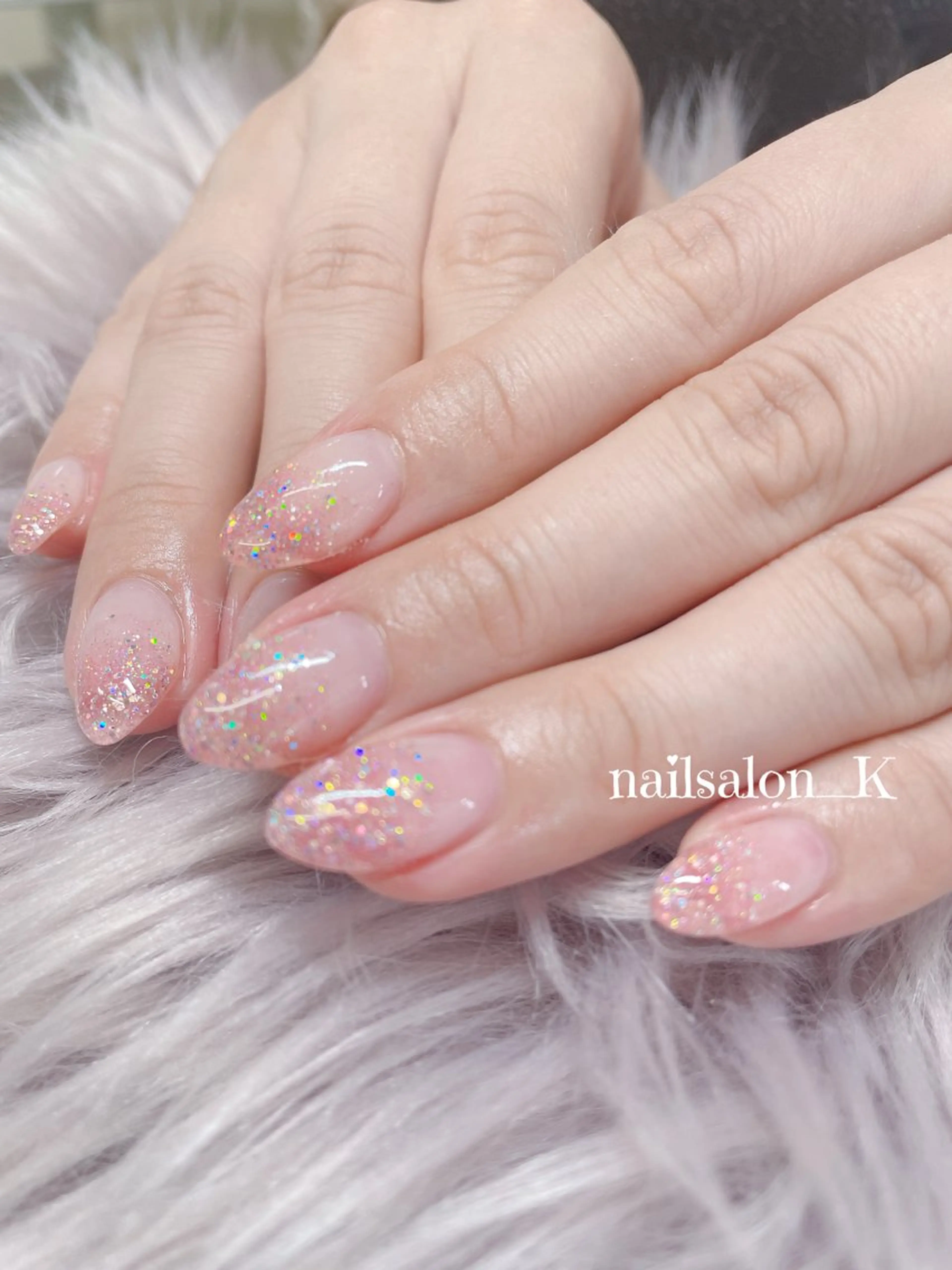 ネイル グラデーション ラメ(グリッター) ラメグラデーション ピンク ハンドネイル K'nail tomokaのネイルデザイン